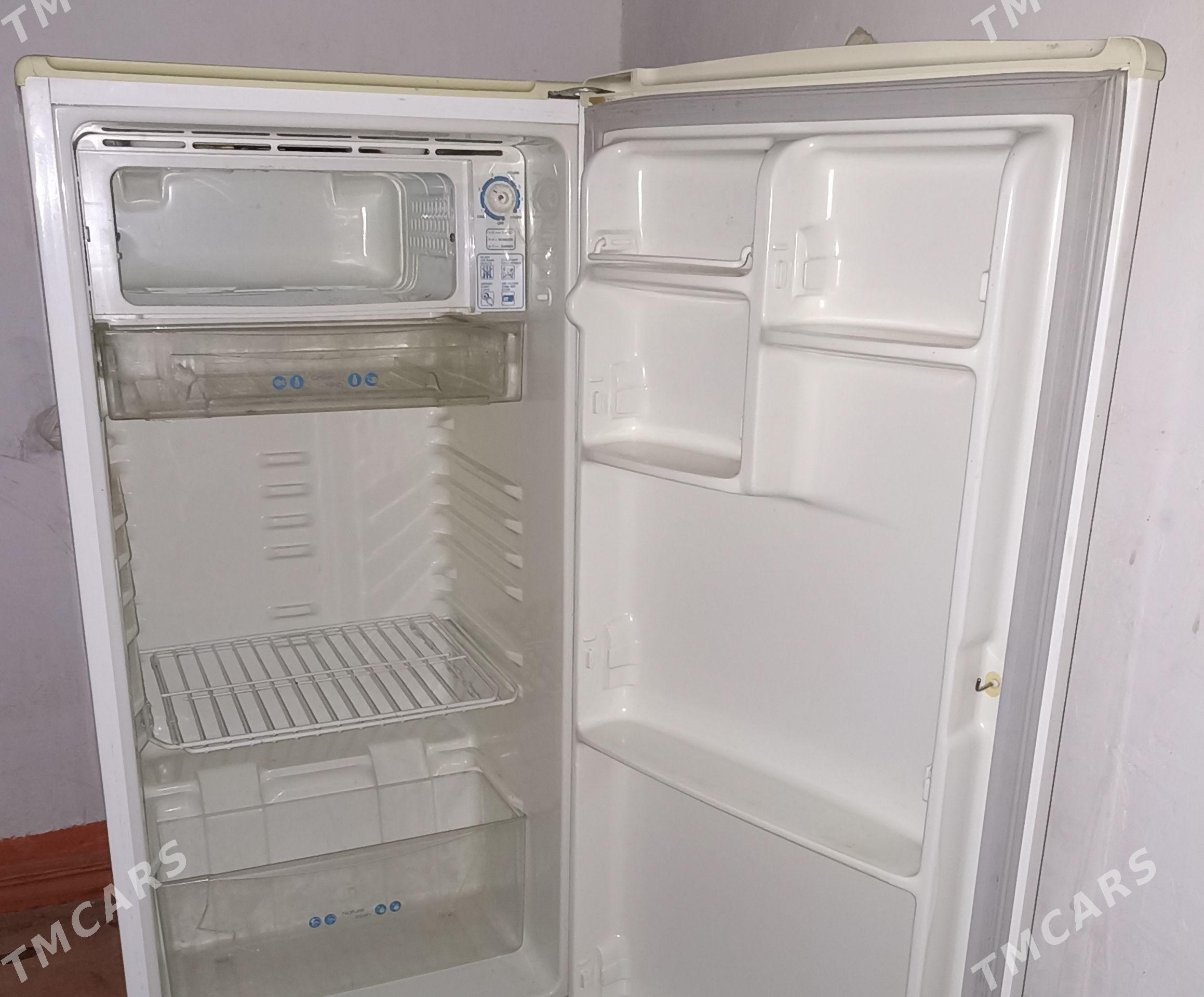 HOLODÎLNÍK LG - Туркменбаши - img 1
