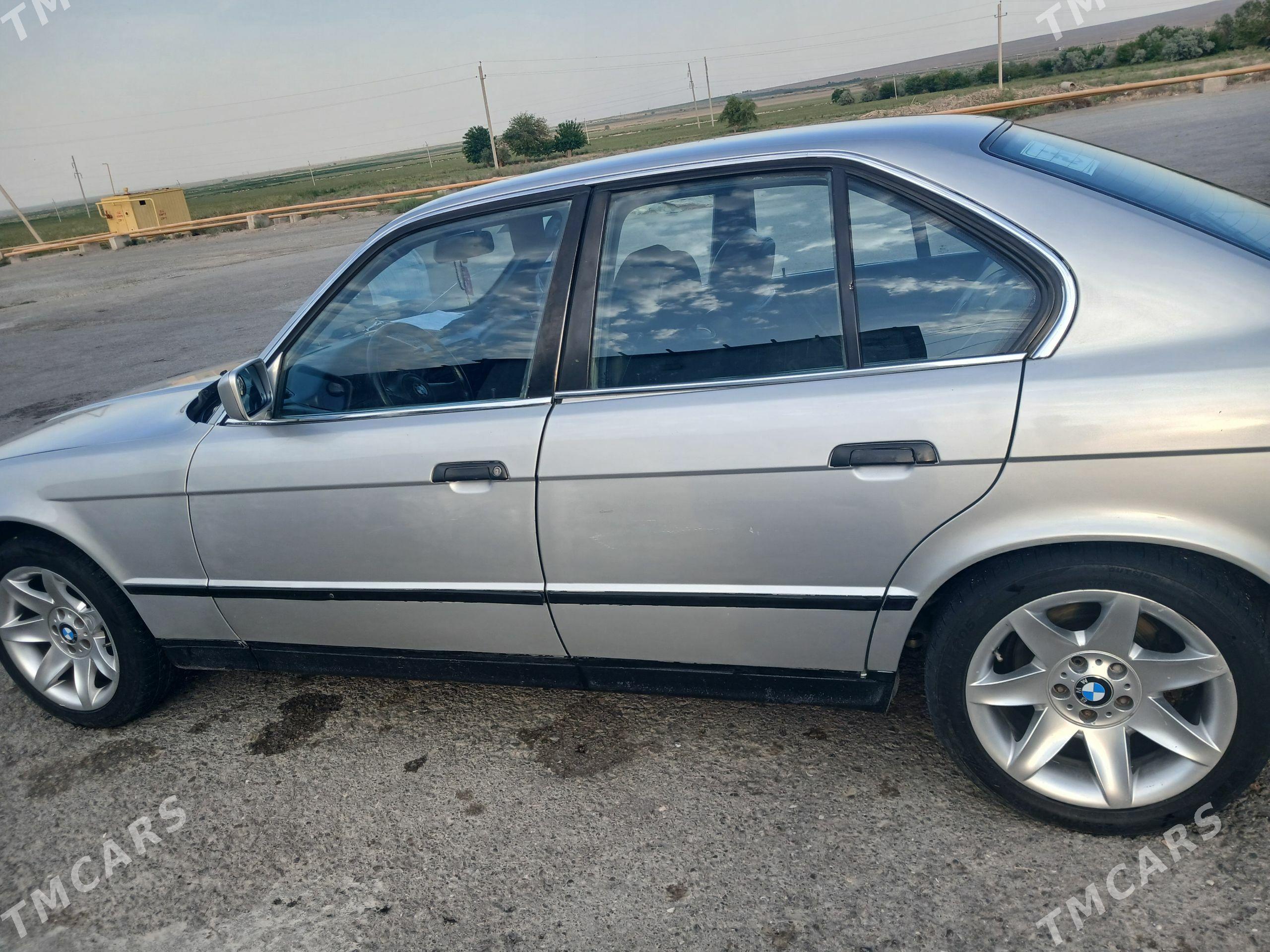 BMW 535 1990 - 55 000 TMT - Bäherden - img 1