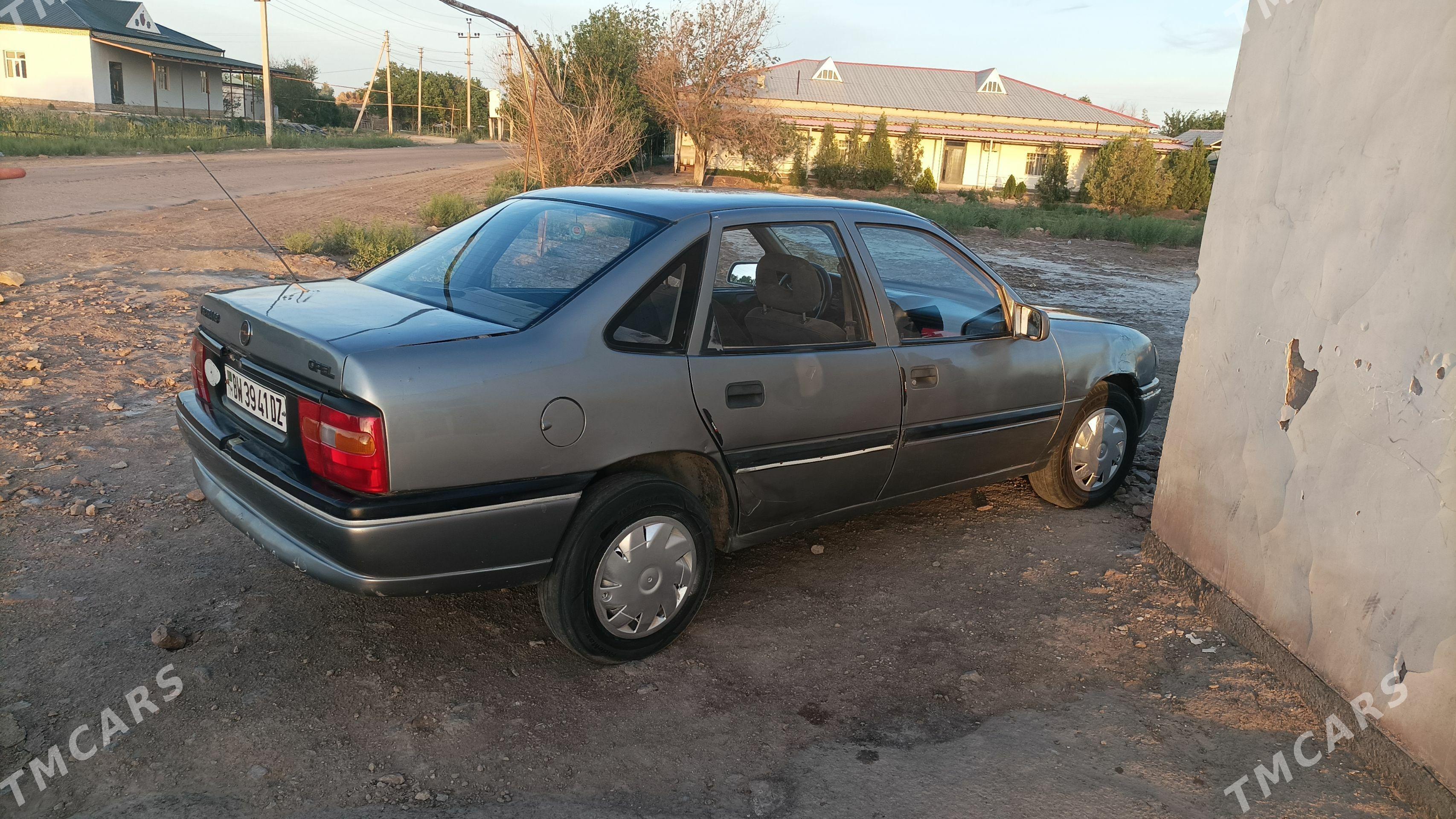 Opel Vectra 1992 - 27 000 TMT - Daşoguz - img 1