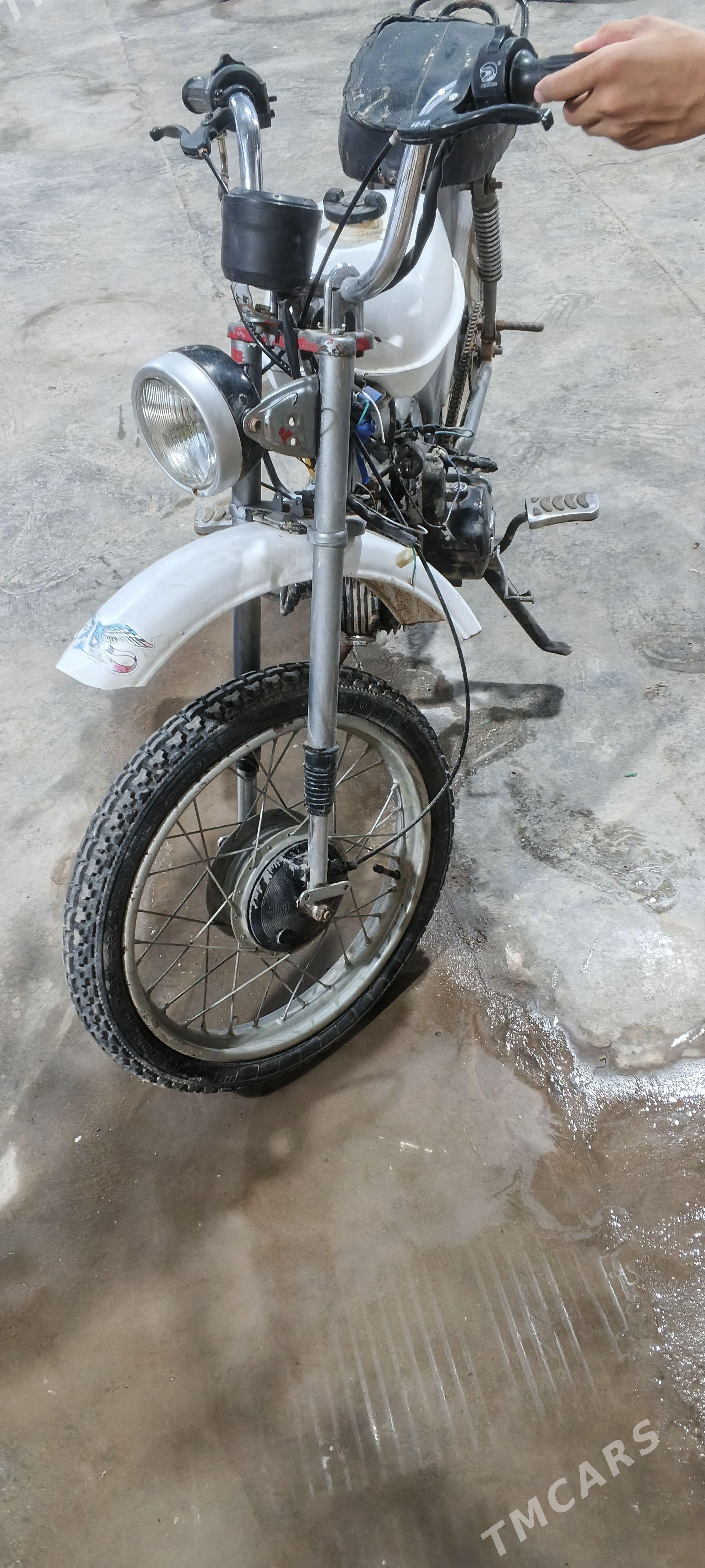 Fekon FK150-8G 2015 - 7 000 TMT - Dänew - img 1