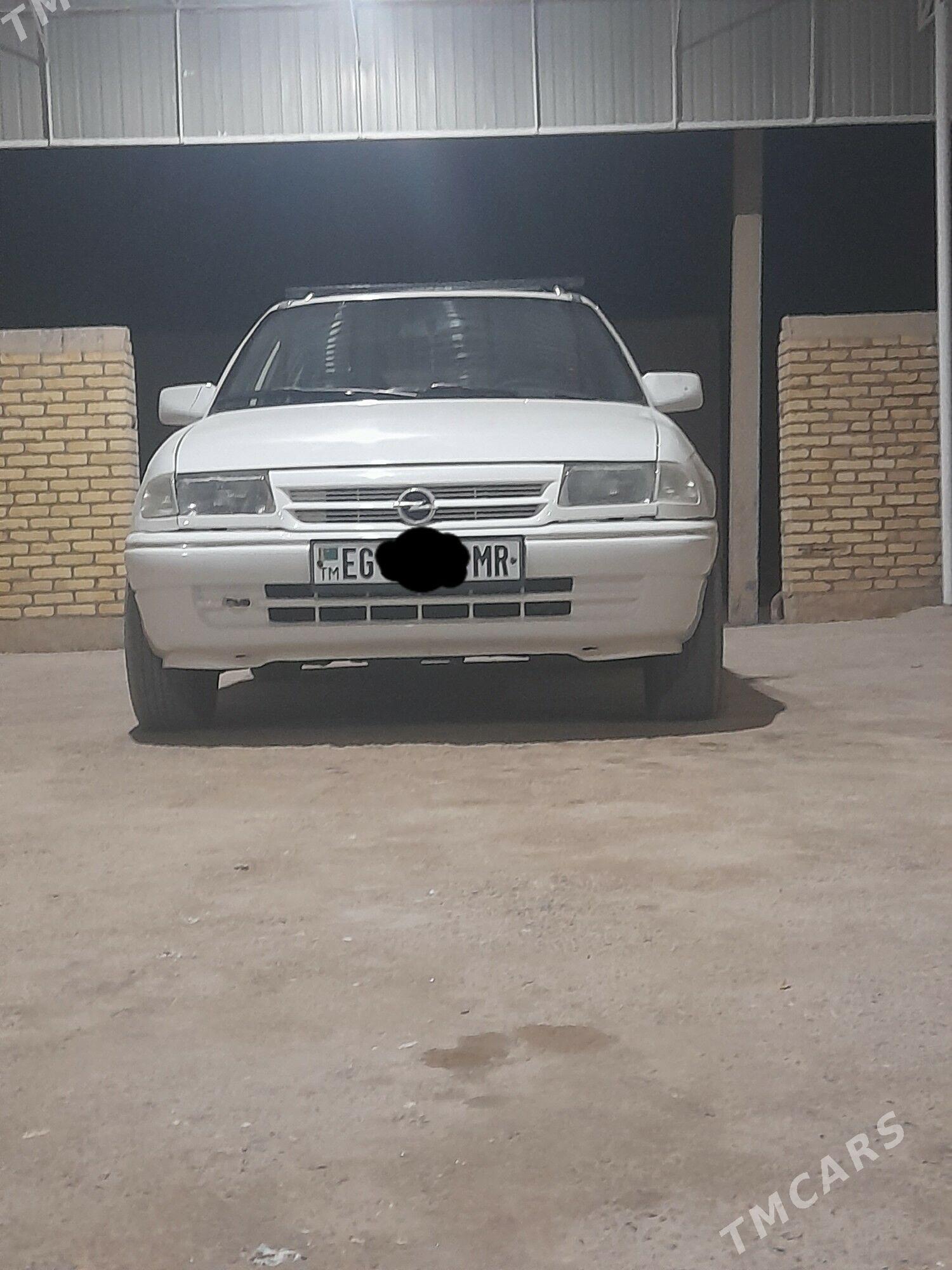 Opel Astra 1994 - 58 000 TMT - Мары - img 1