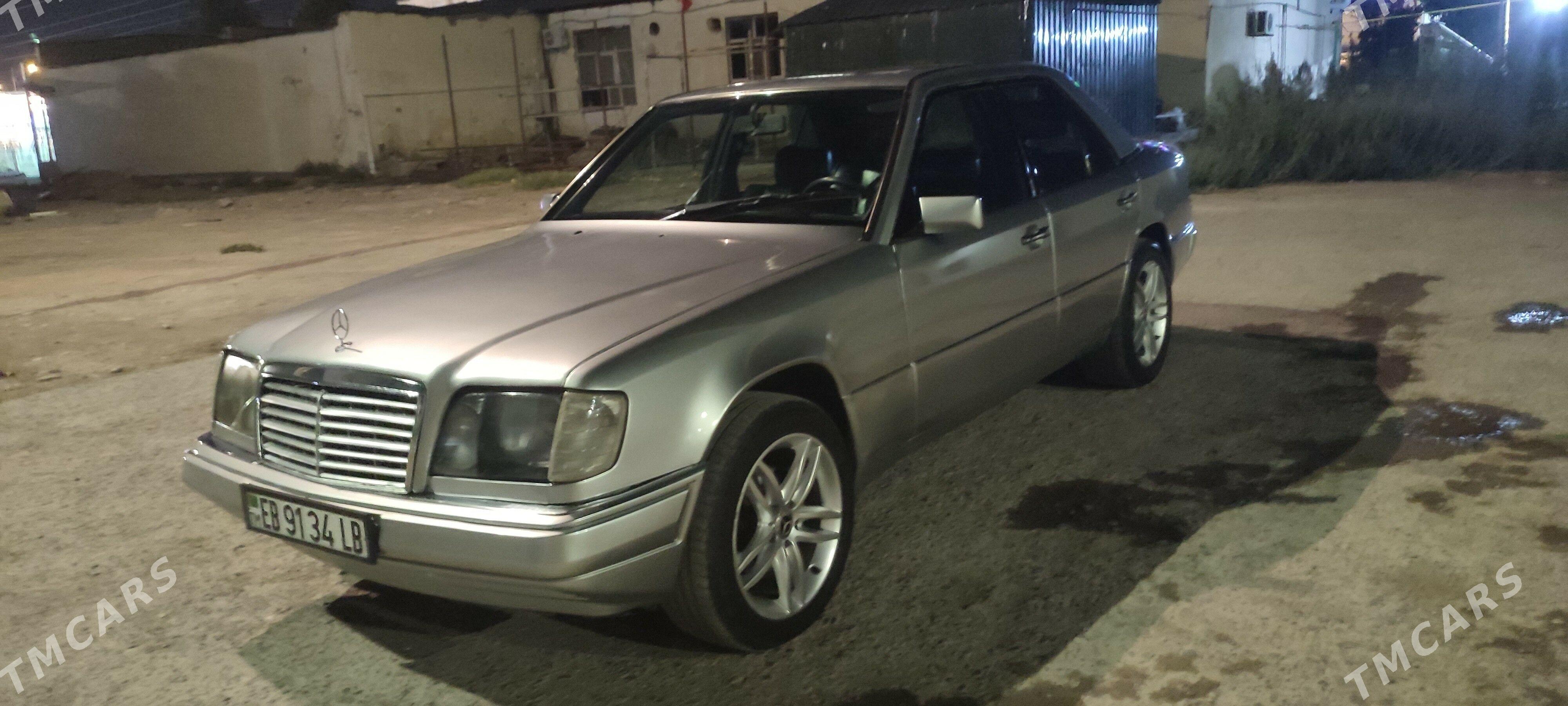Mercedes-Benz E320 1994 - 65 000 TMT - Türkmenabat - img 1