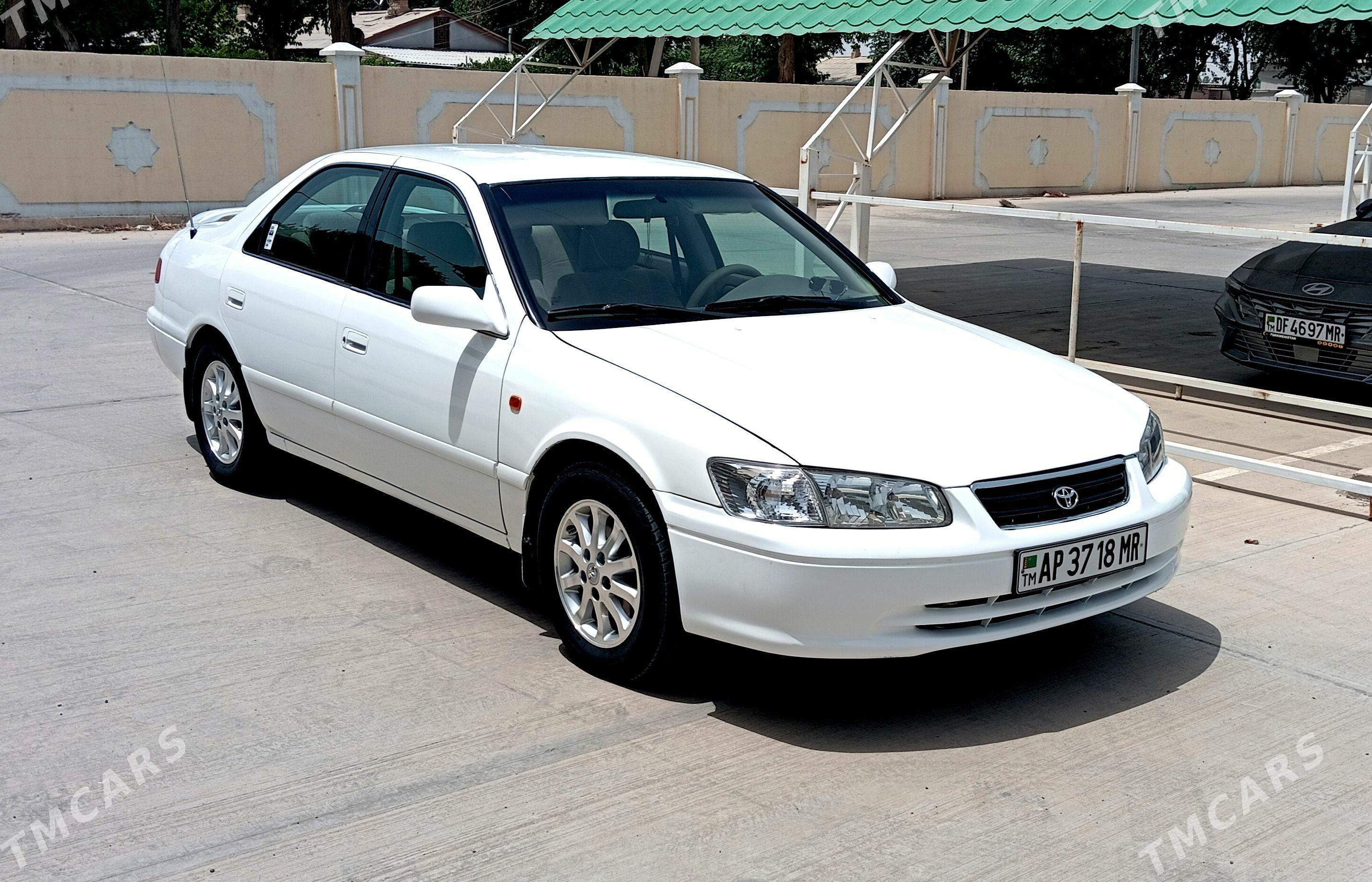 Toyota Camry 2001 - 154 000 TMT - Baýramaly - img 1
