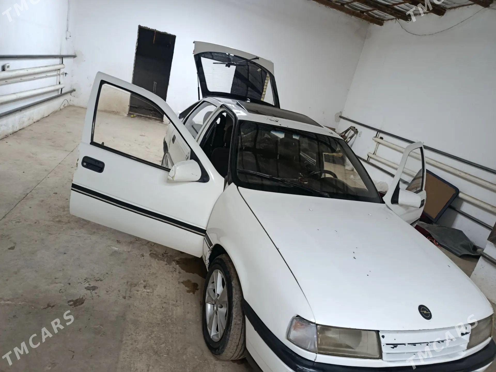 Opel Vectra 1992 - 24 000 TMT - Дашогуз - img 1
