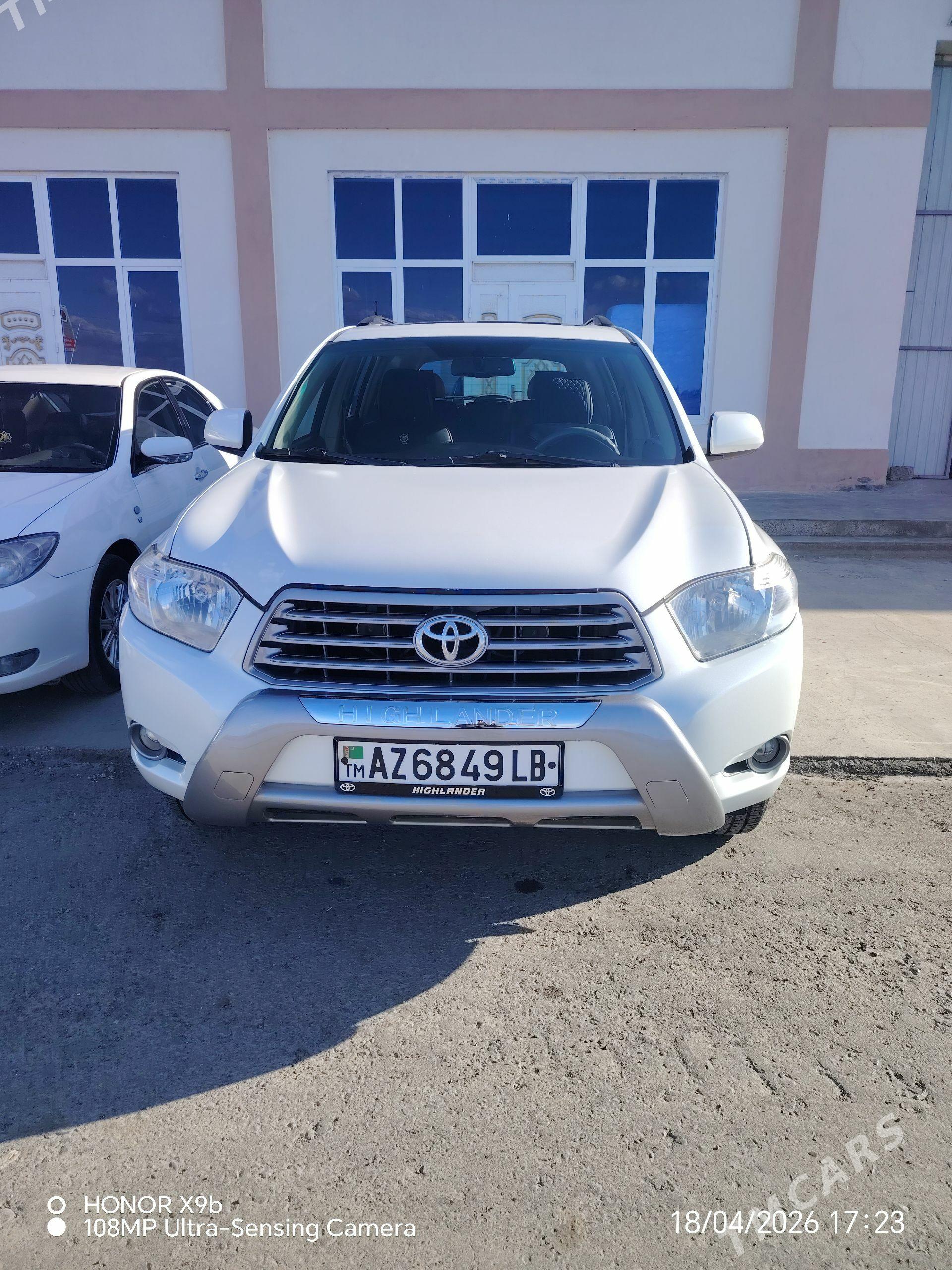 Toyota Highlander 2010 - 340 000 TMT - Сейди - img 1