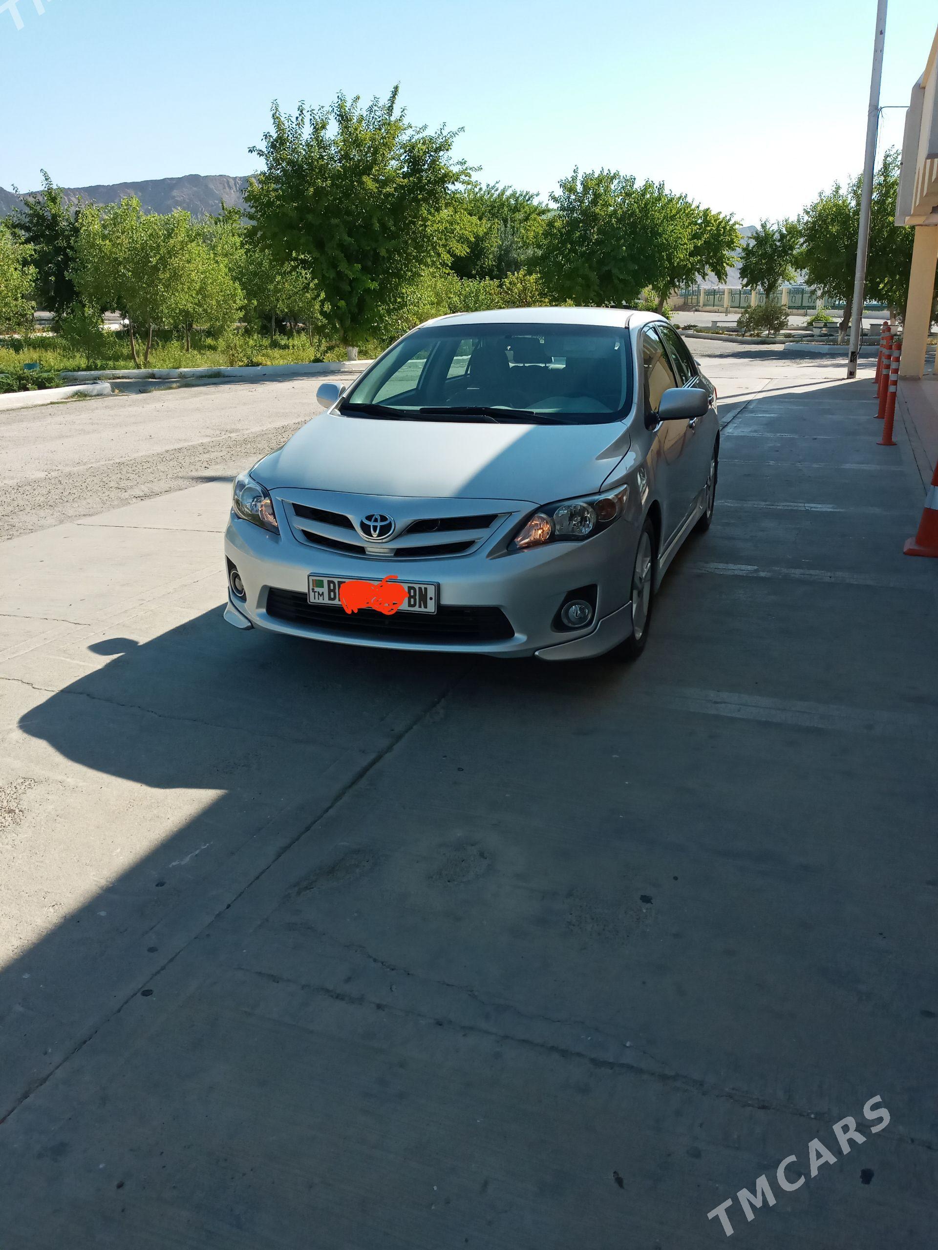 Toyota Corolla 2012 - 180 000 TMT - Türkmenbaşy - img 1