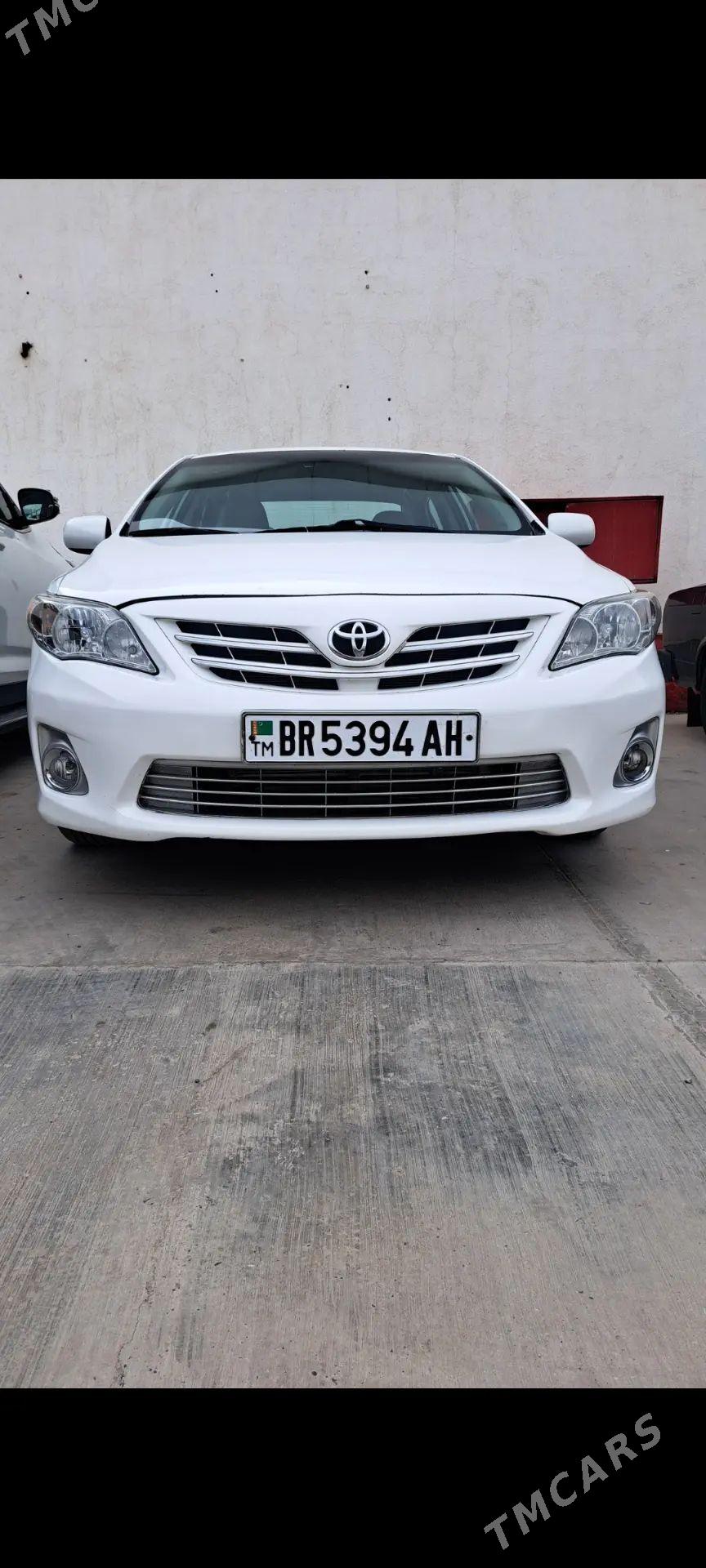 Toyota Corolla 2013 - 190 000 TMT - Теджен - img 1