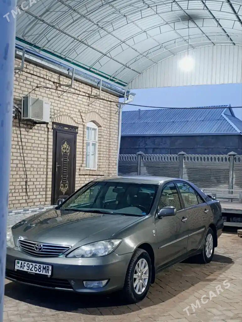 Toyota Camry 2003 - 230 000 TMT - Ёлётен - img 1