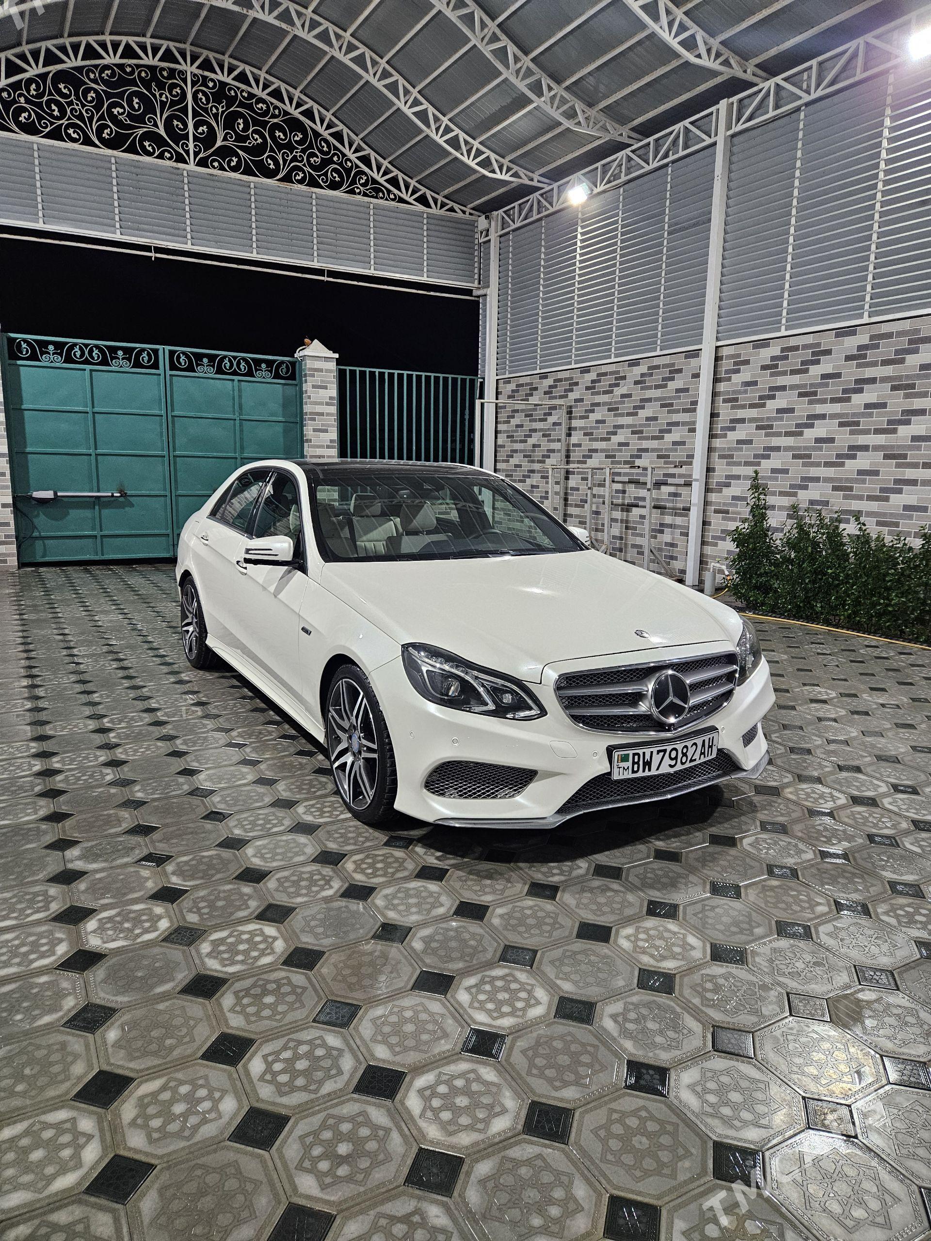 Mercedes-Benz E-Class 2015 - 600 000 TMT - Ашхабад - img 1