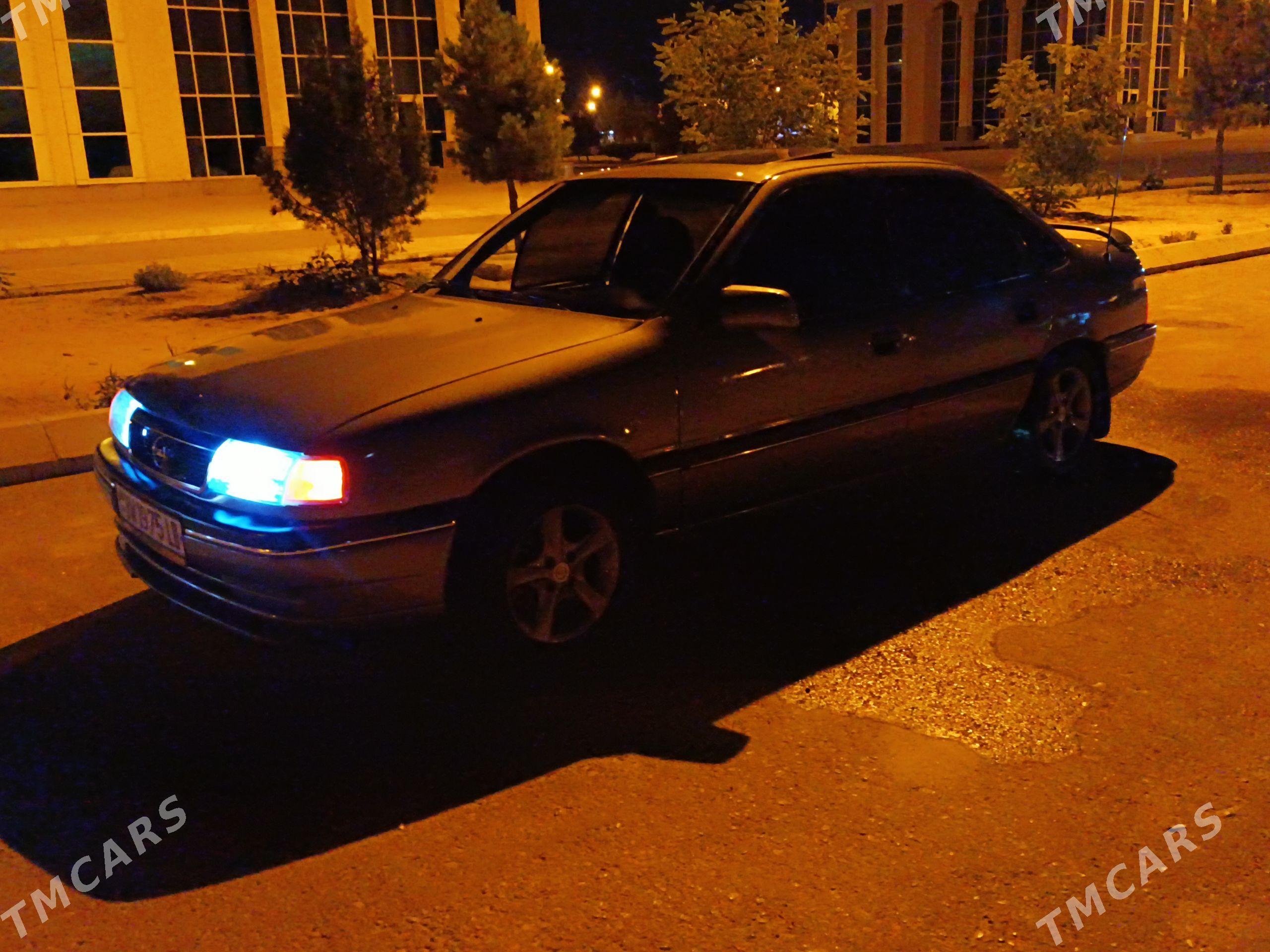 Opel Vectra 1991 - 50 000 TMT - Чарджоу - img 1