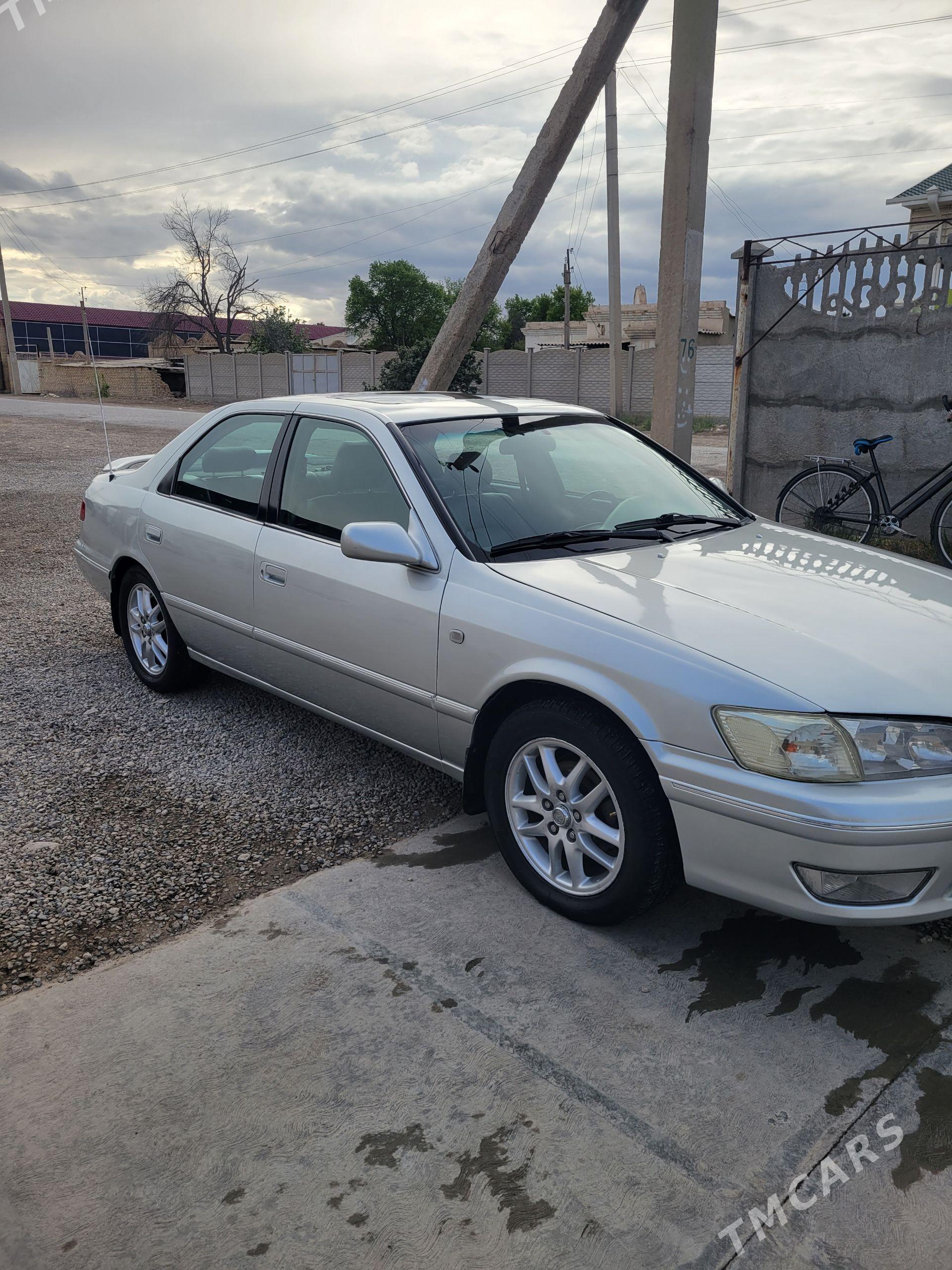 Toyota Camry 2001 - 170 000 TMT - Mary - img 1