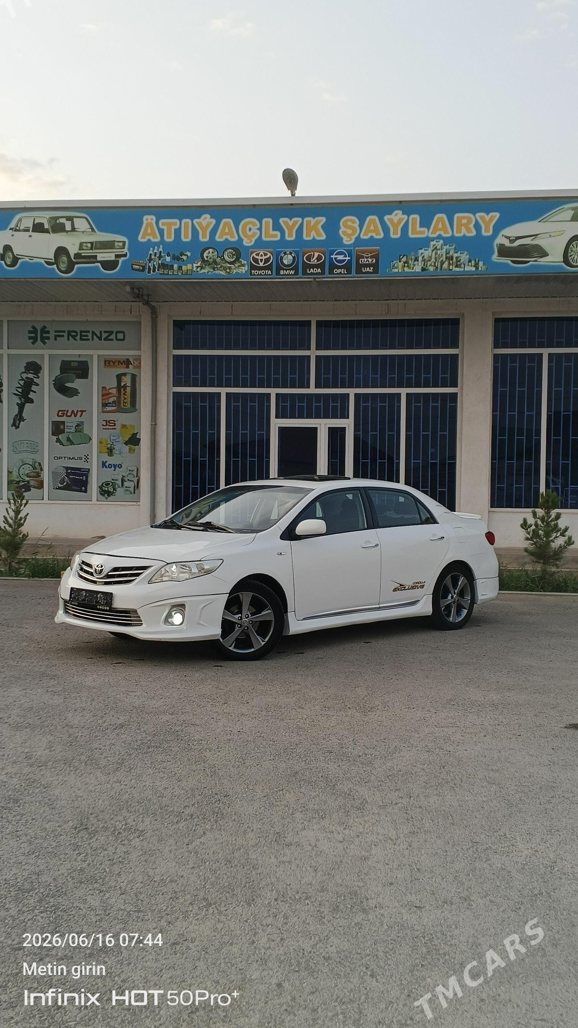 Toyota Corolla 2011 - 190 000 TMT - Теджен - img 1