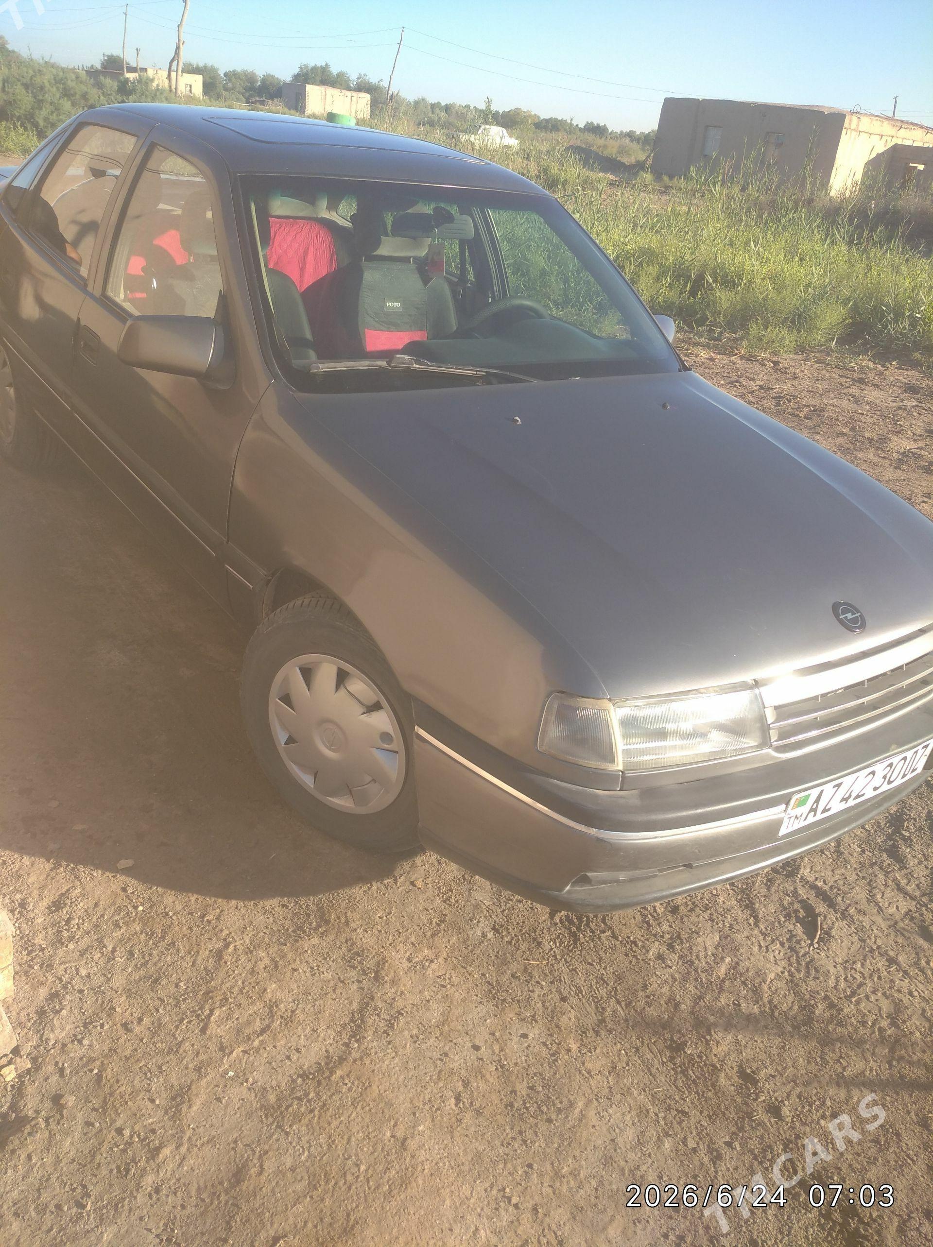 Opel Vectra 1991 - 38 000 TMT - Губадаг - img 1