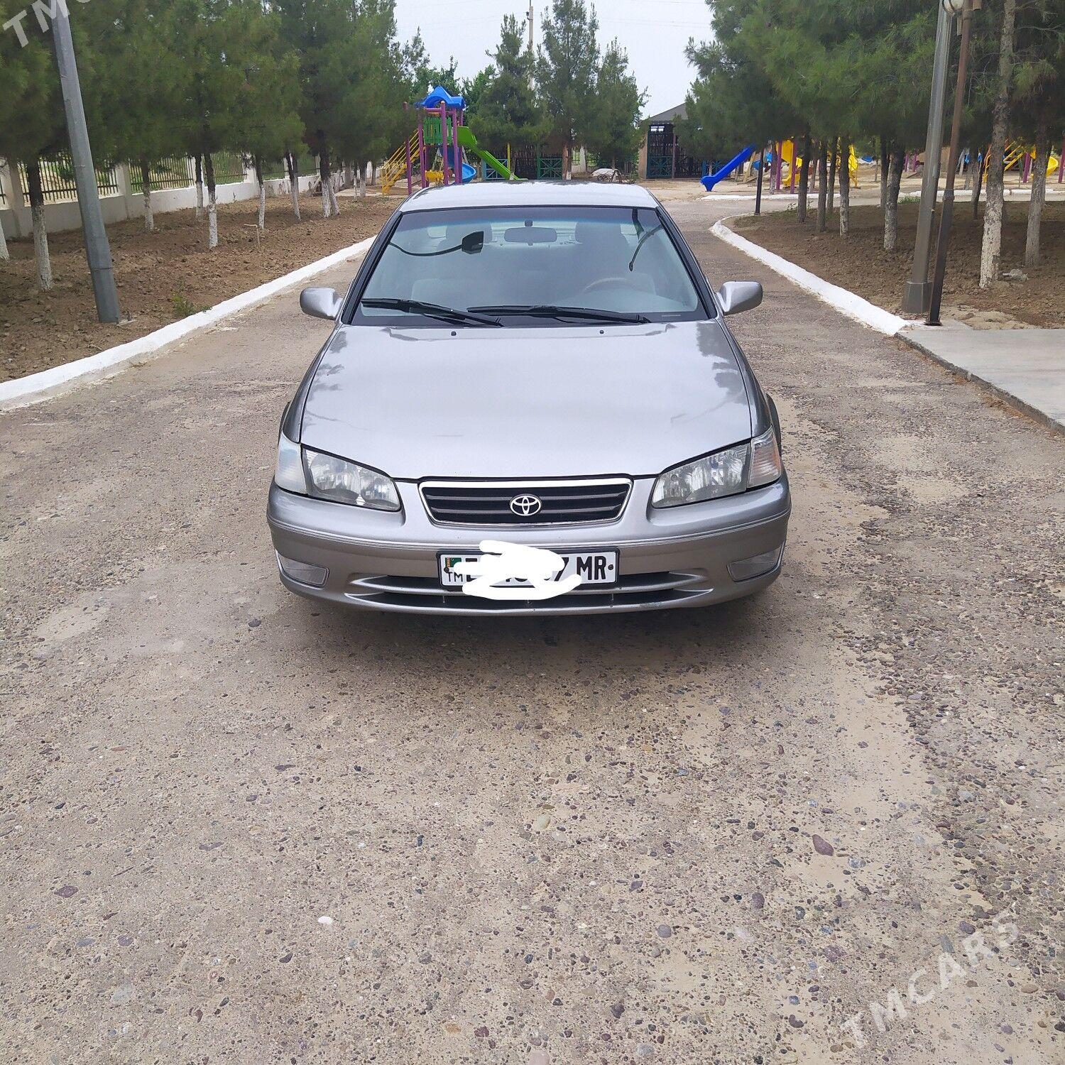 Toyota Camry 2000 - 160 000 TMT - Байрамали - img 1