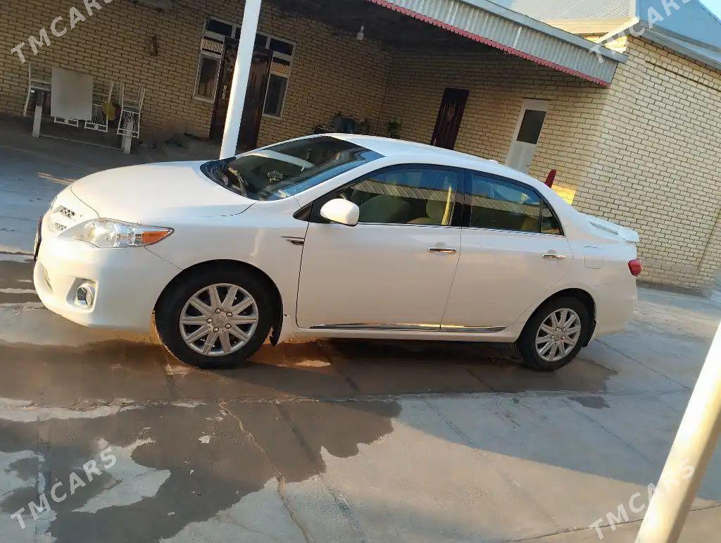 Toyota Corolla 2013 - 175 000 TMT - Sakarçäge - img 1