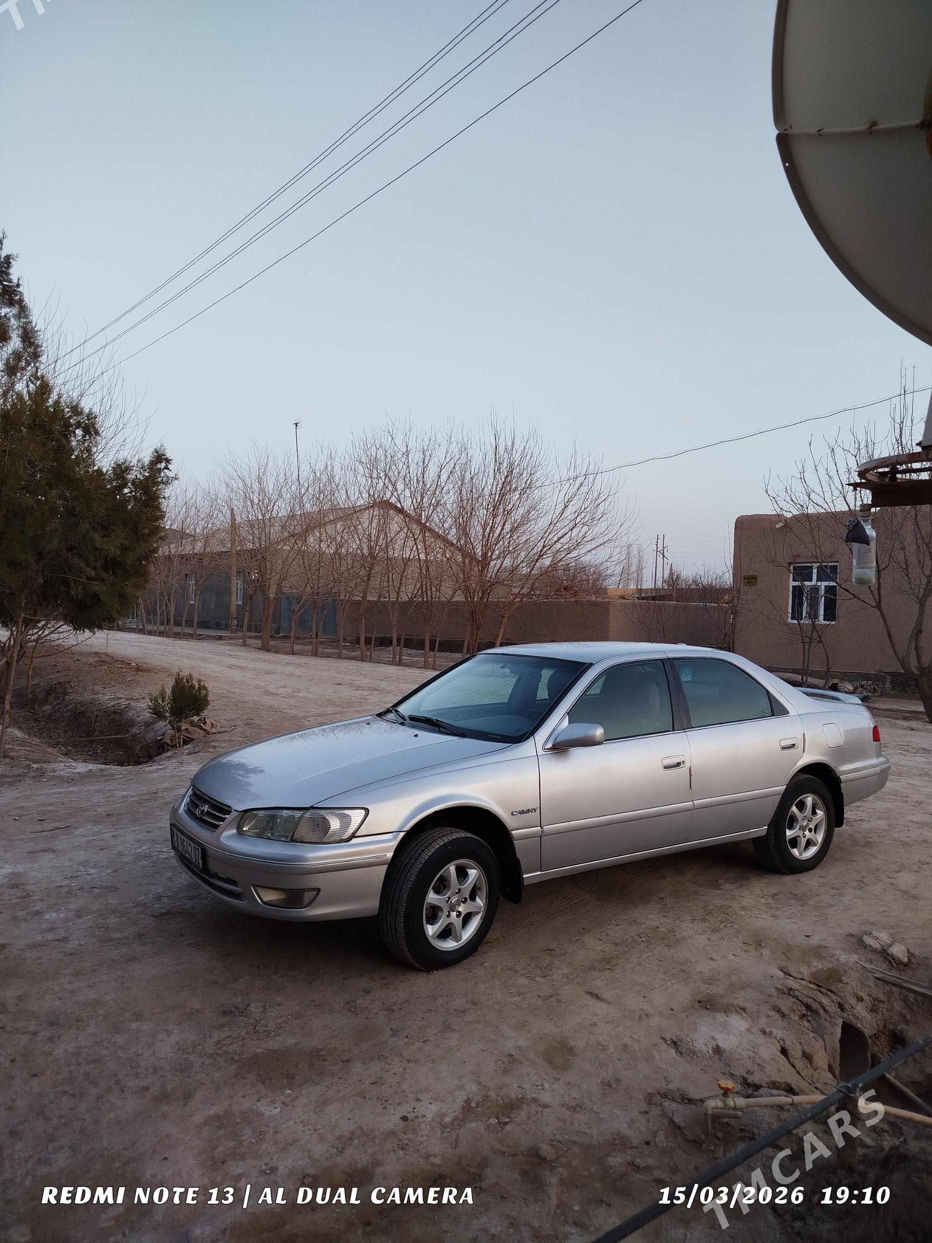 Toyota Camry 2001 - 180 000 TMT - Türkmenbaşy etr. - img 1