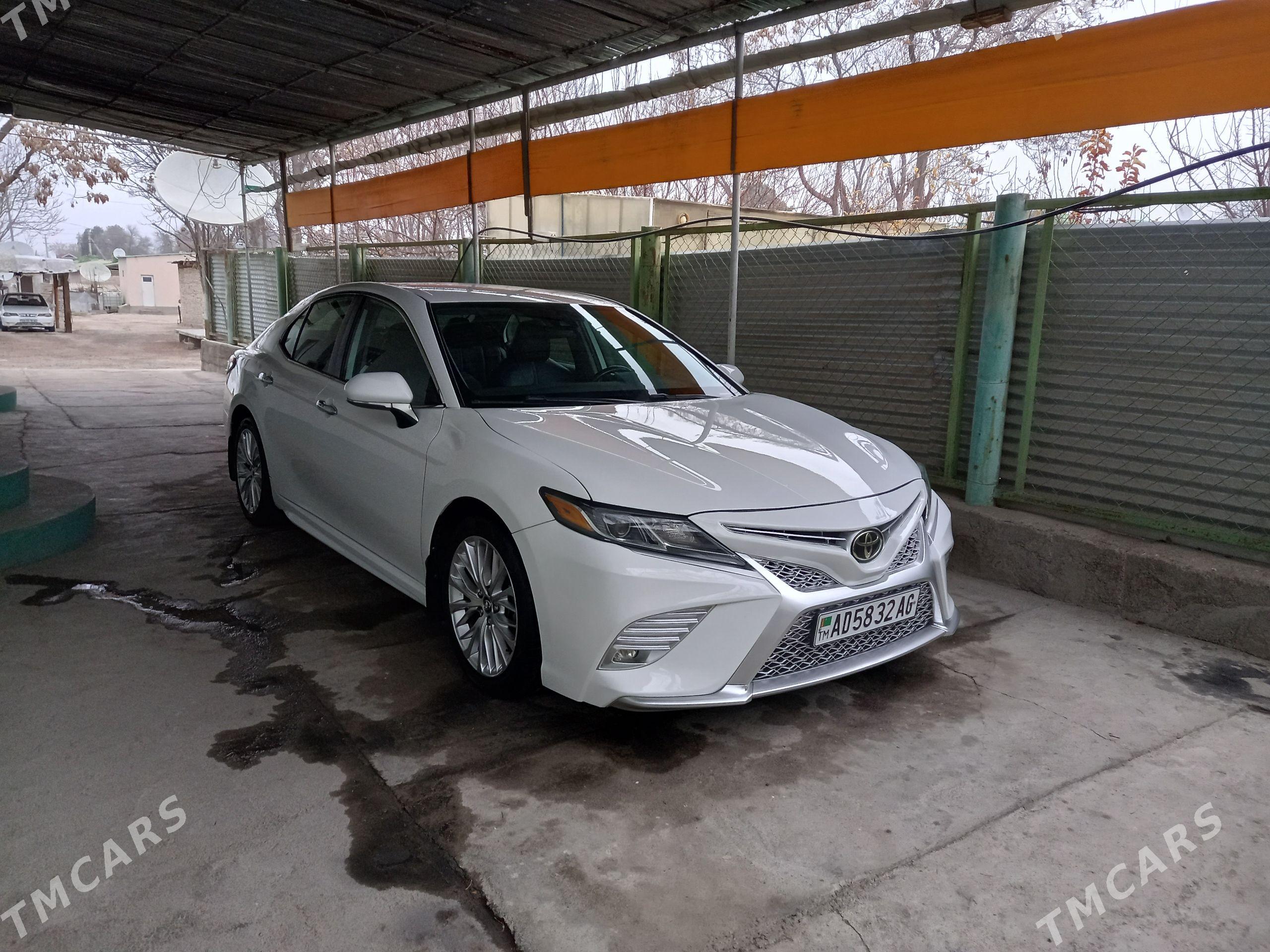 Toyota Camry 2019 - 295 000 TMT - Aşgabat - img 1