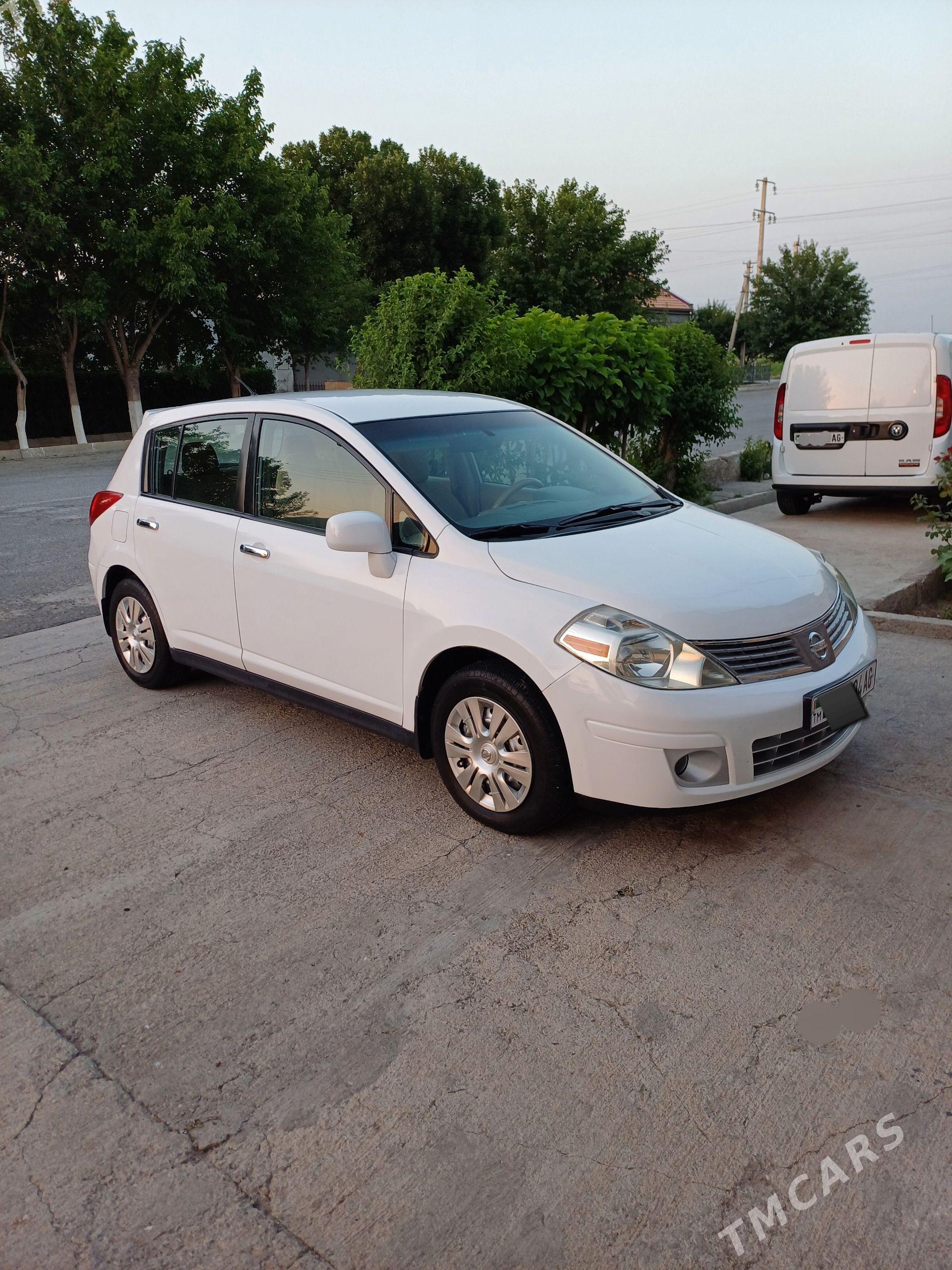 Nissan Versa 2010 - 146 000 TMT - Ашхабад - img 1