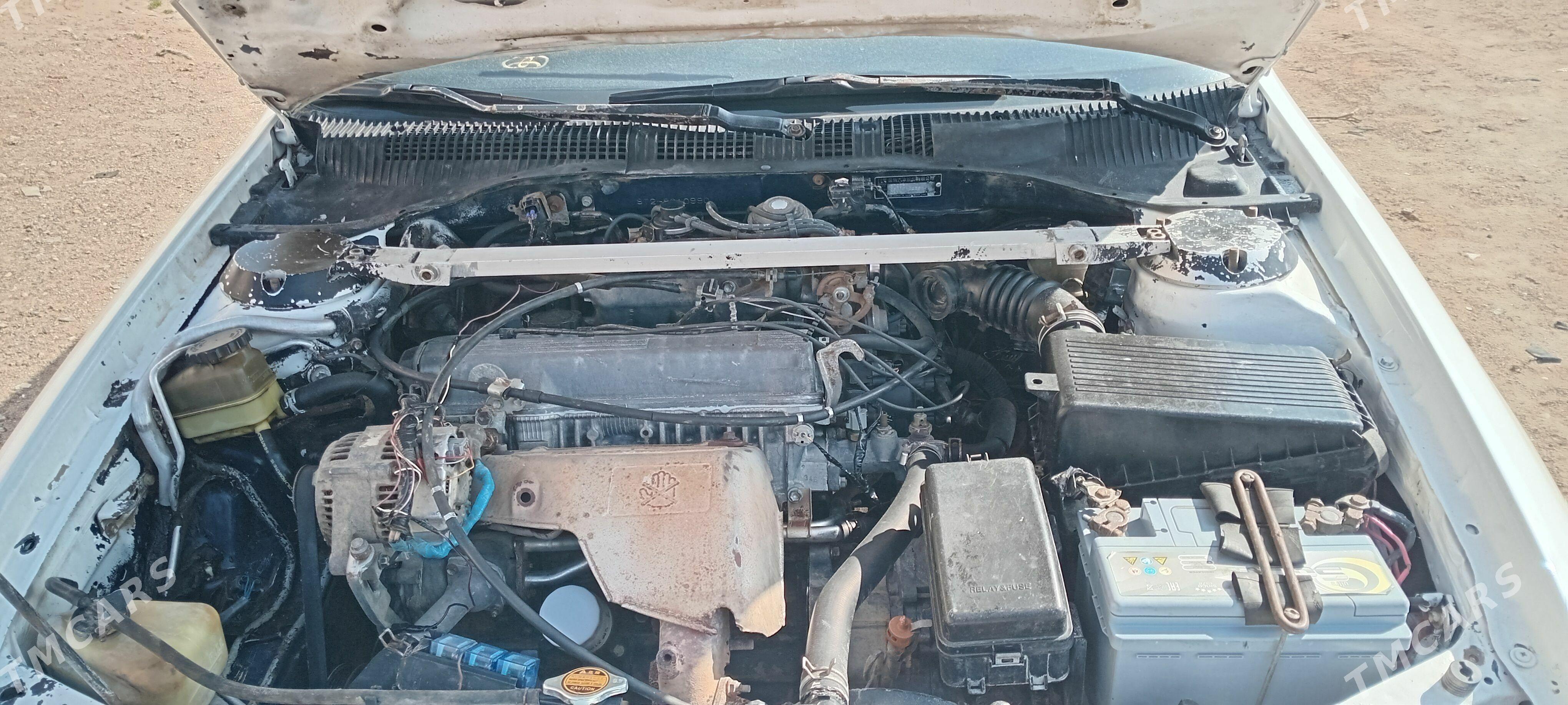 Toyota Corona 1994 - 86 000 TMT - Kerki - img 1