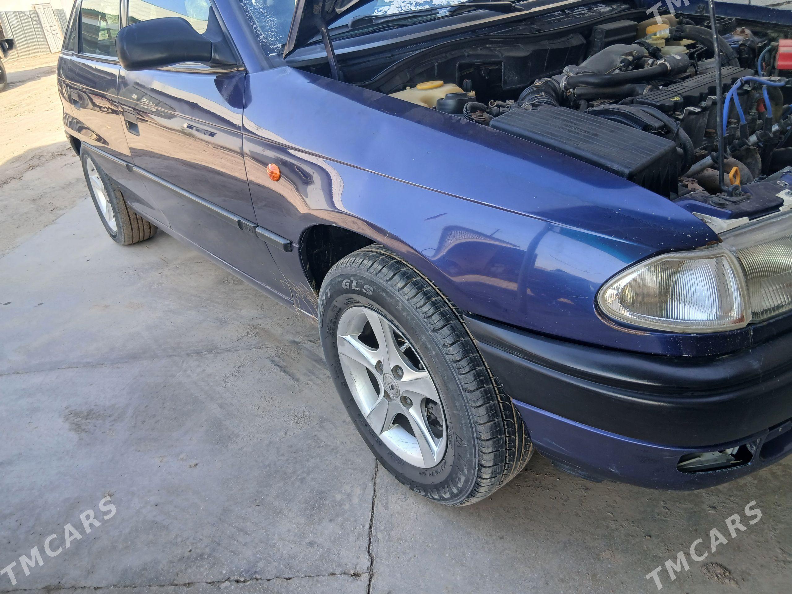 Opel Astra 1995 - 60 000 TMT - Серхетабат (Кушка) - img 1