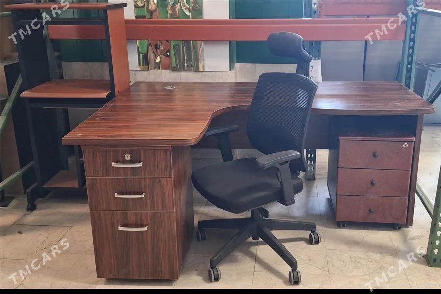 stol kabinet direktor стол - 11 mkr - img 1