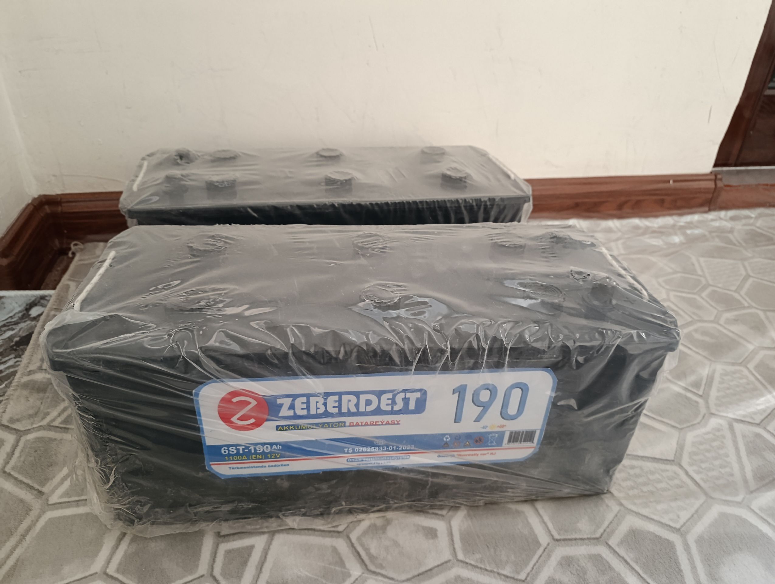 Akumlyator 1 600 TMT - Köşi - img 1