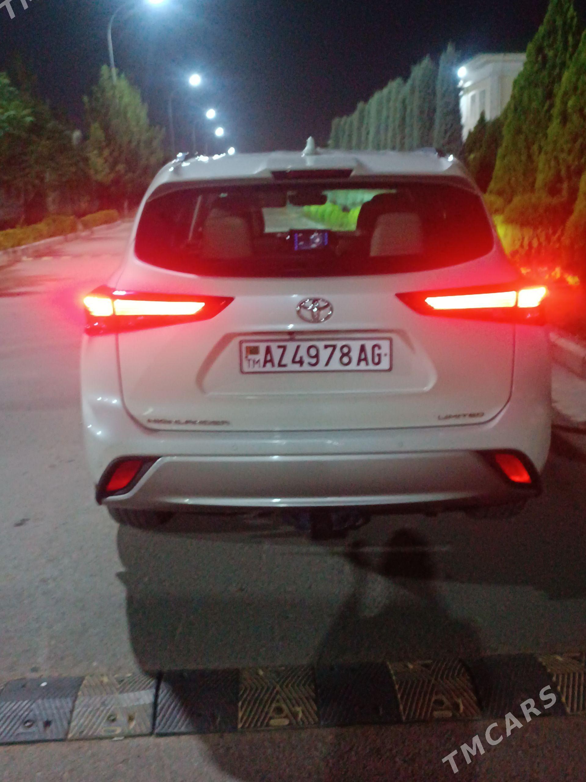 Toyota Highlander 2021 - 660 000 TMT - Aşgabat - img 1
