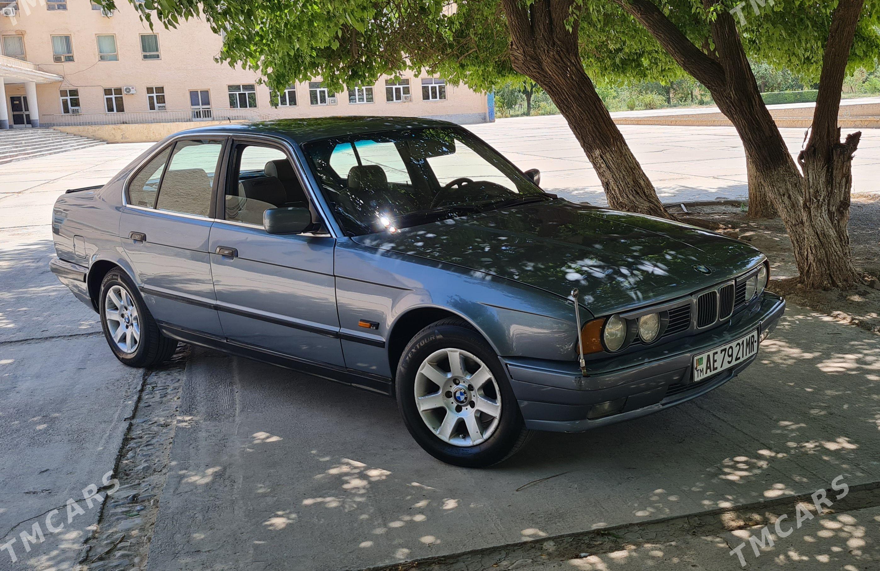 BMW 535 1989 - 60 000 TMT - Mary - img 1