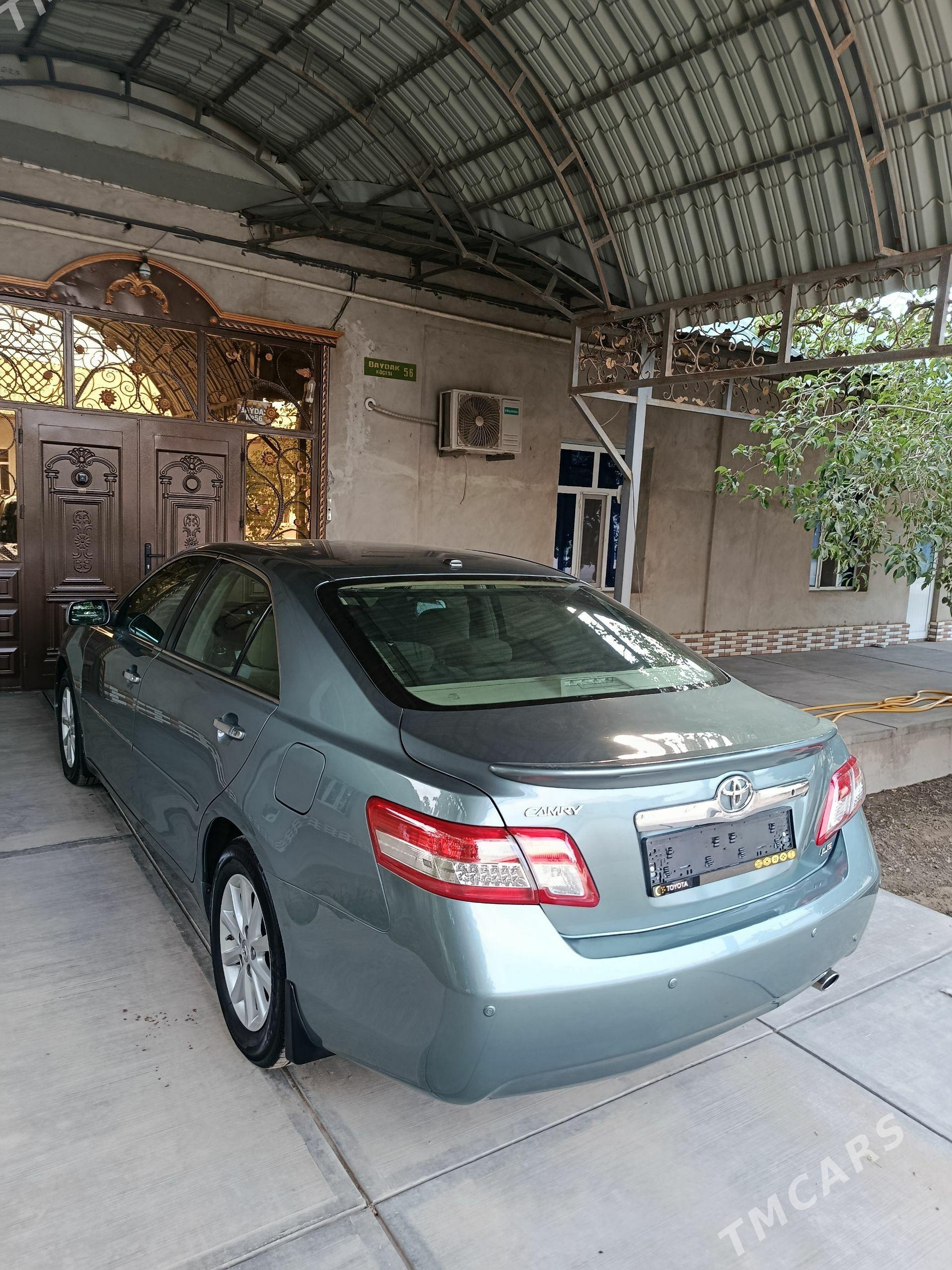 Toyota Camry 2010 - 230 000 TMT - Дашогуз - img 1