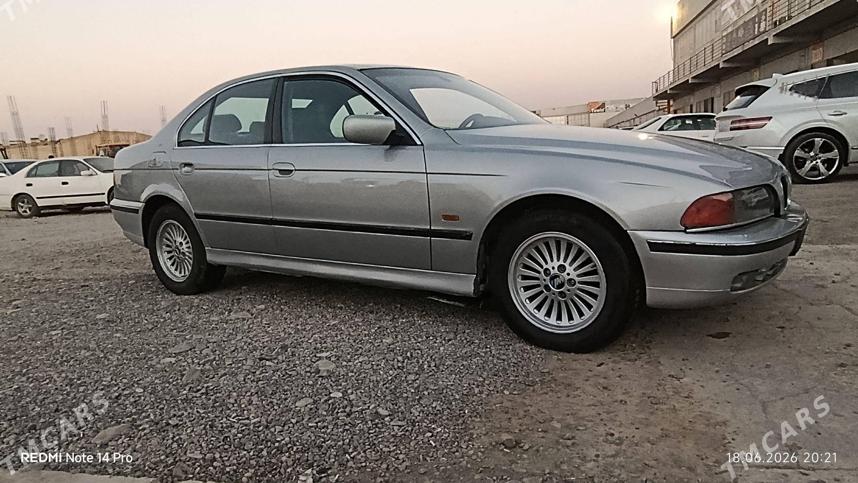 BMW E39 1996 - 55 000 TMT - Mary - img 1