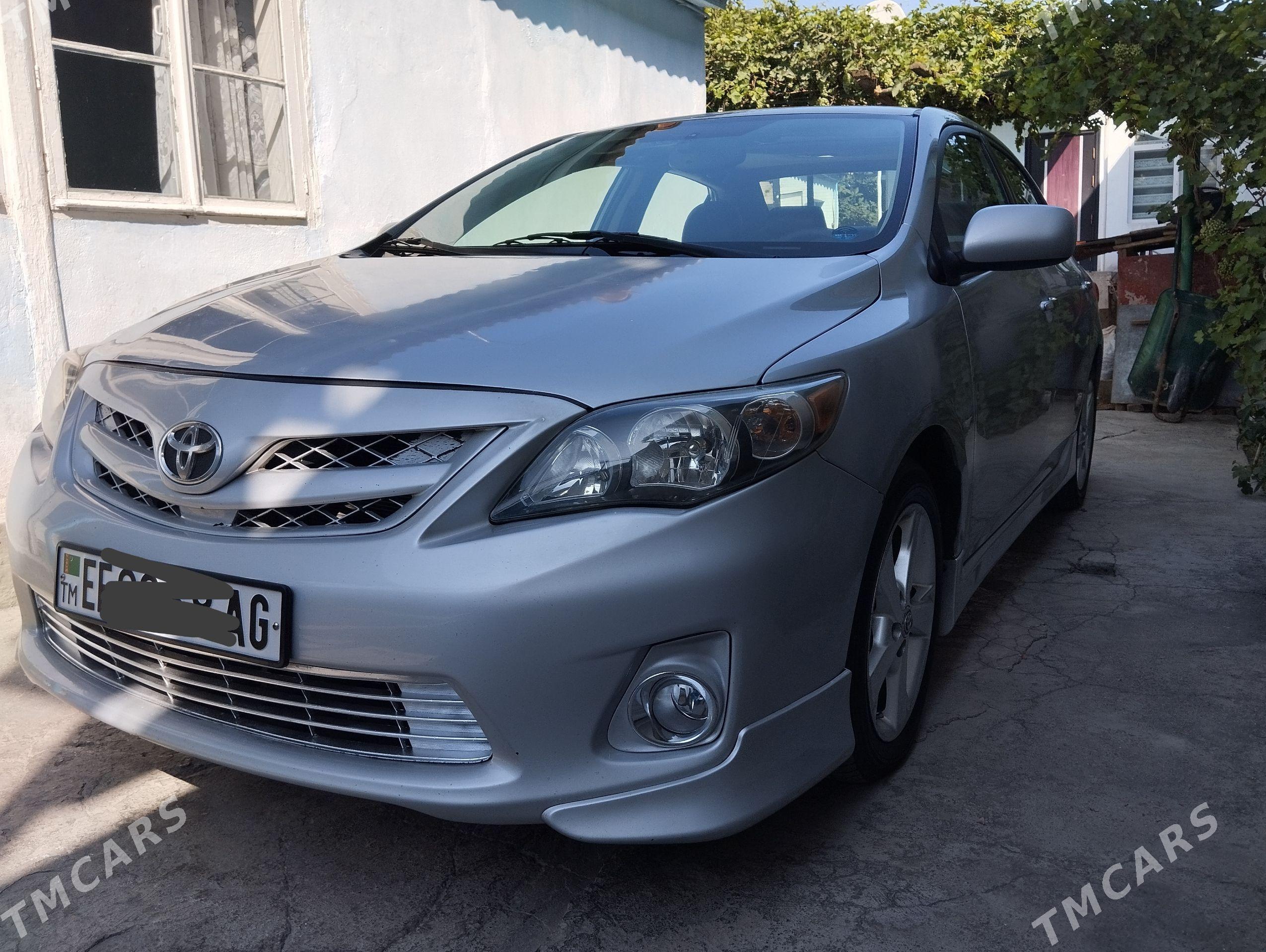 Toyota Corolla 2013 - 190 000 TMT - Aşgabat - img 1