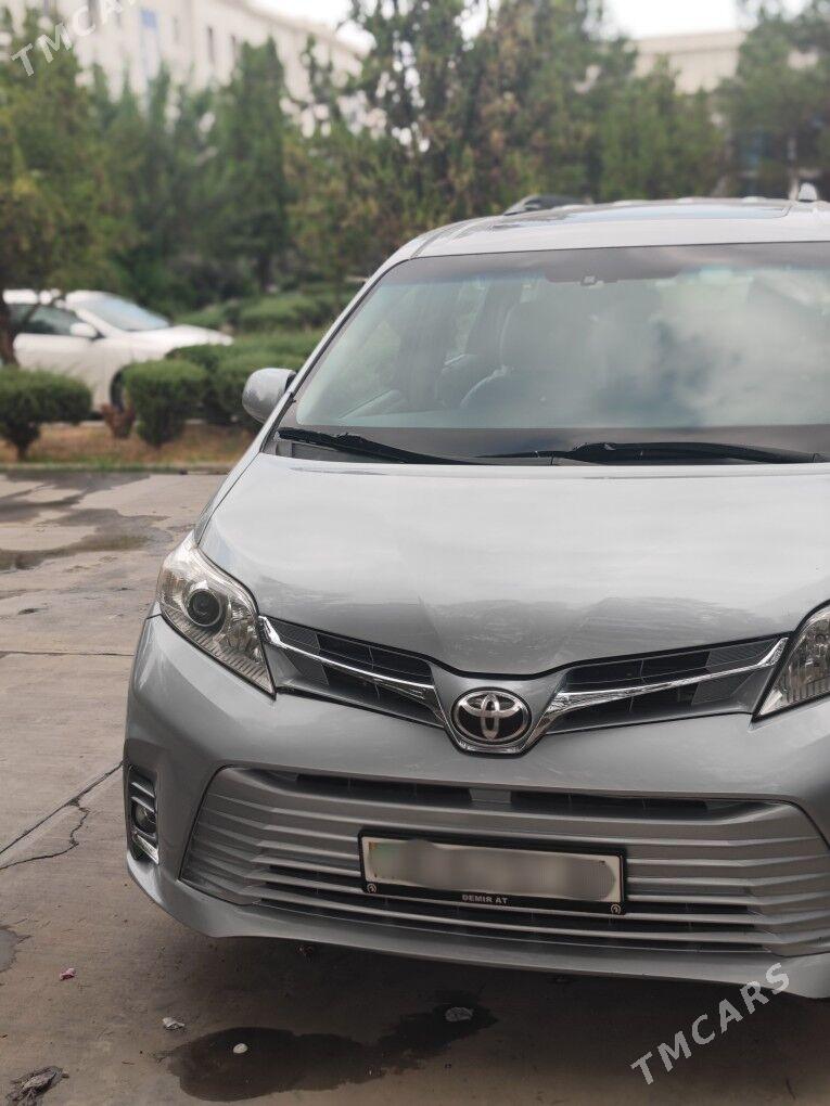 Toyota Sienna 2016 - 425 000 TMT - Чоганлы - img 1