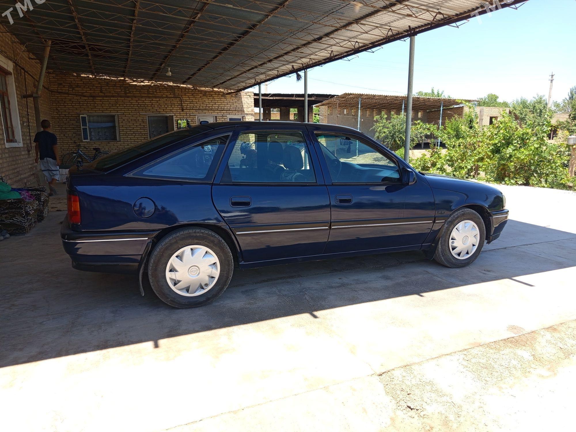 Opel Vectra 1992 - 40 000 TMT - Гарабекевюл - img 1