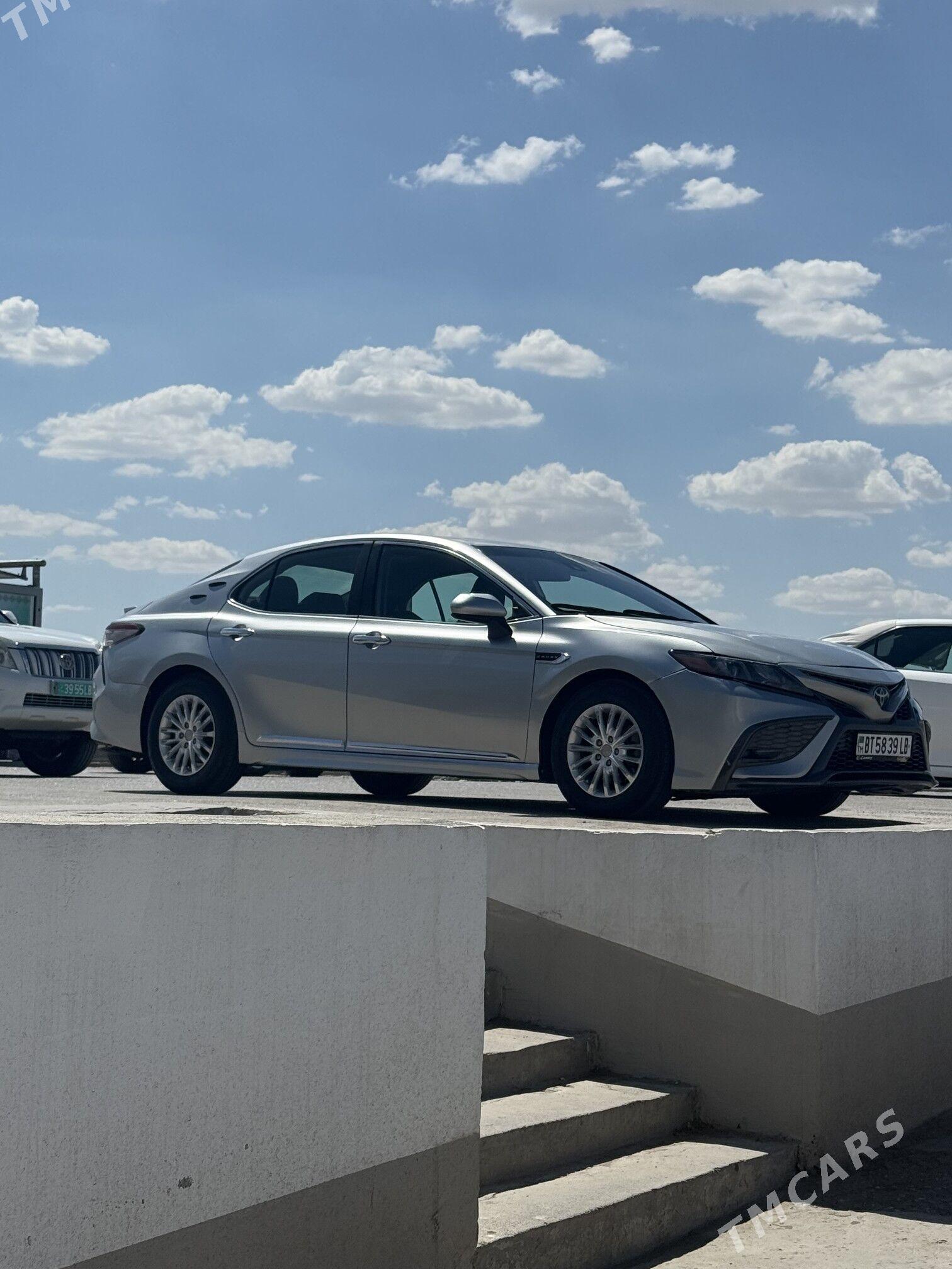 Toyota Camry 2021 - 308 000 TMT - Dänew - img 1