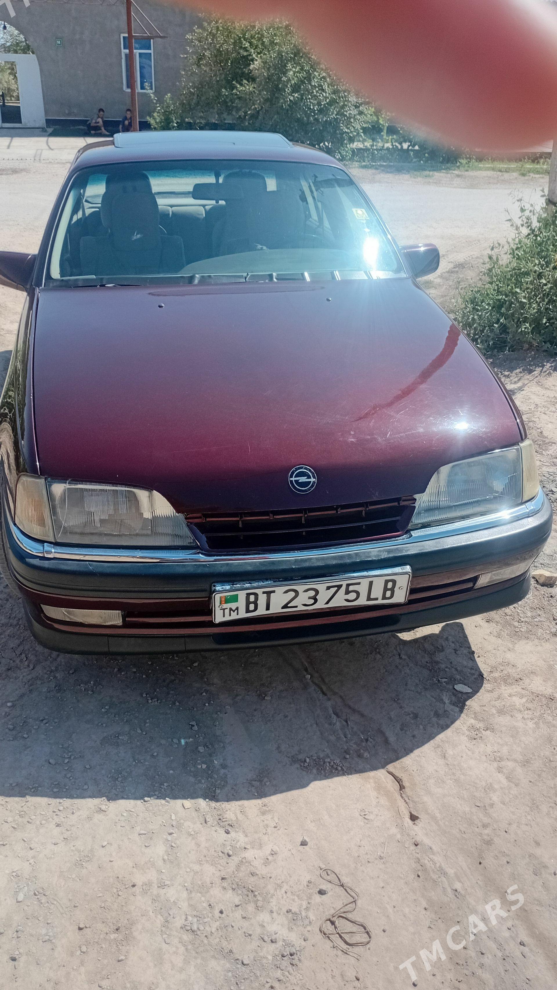Opel Omega 1991 - 40 000 TMT - Саят - img 1