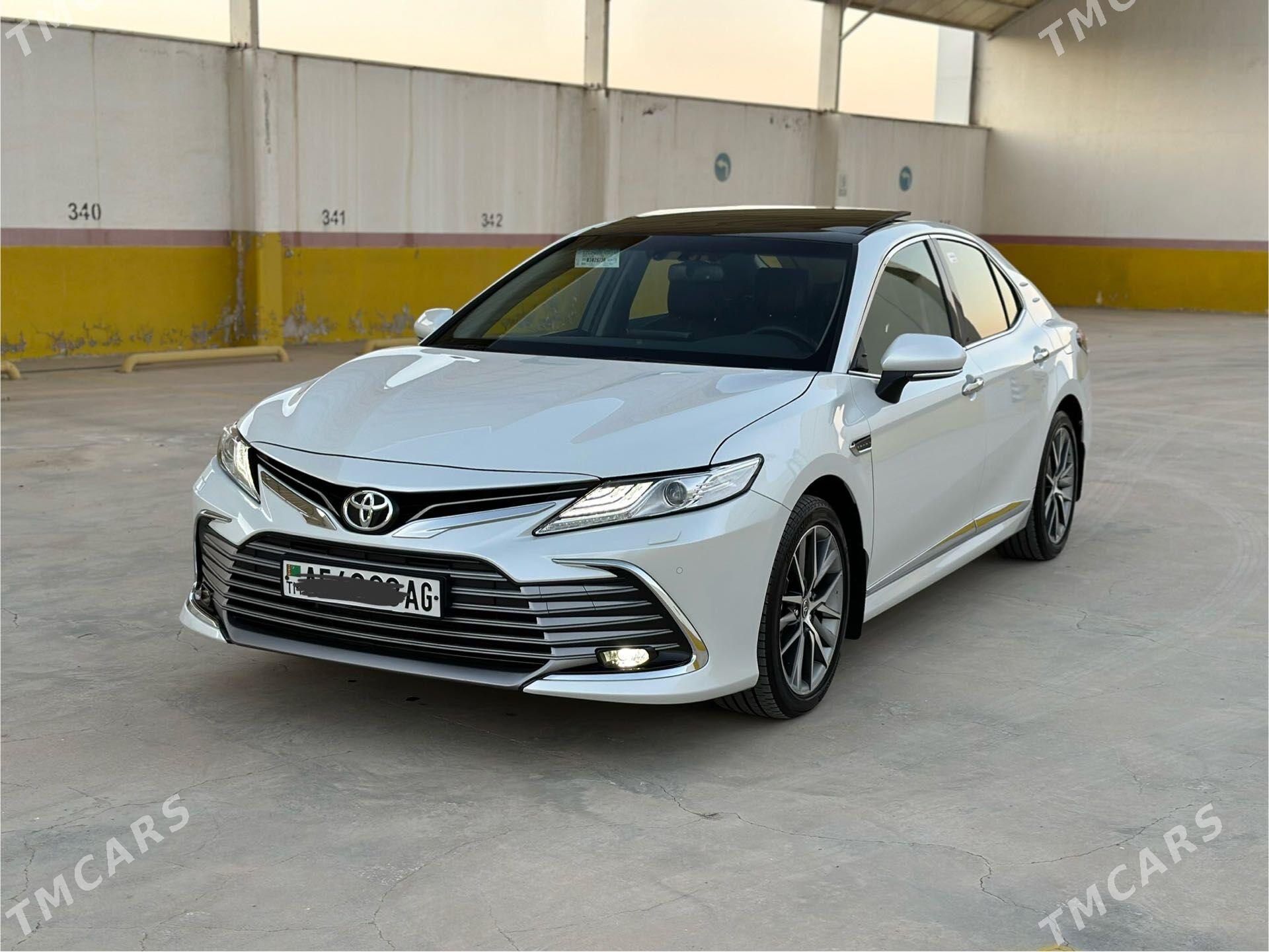 Toyota Camry 2023 - 682 500 TMT - Aşgabat - img 1