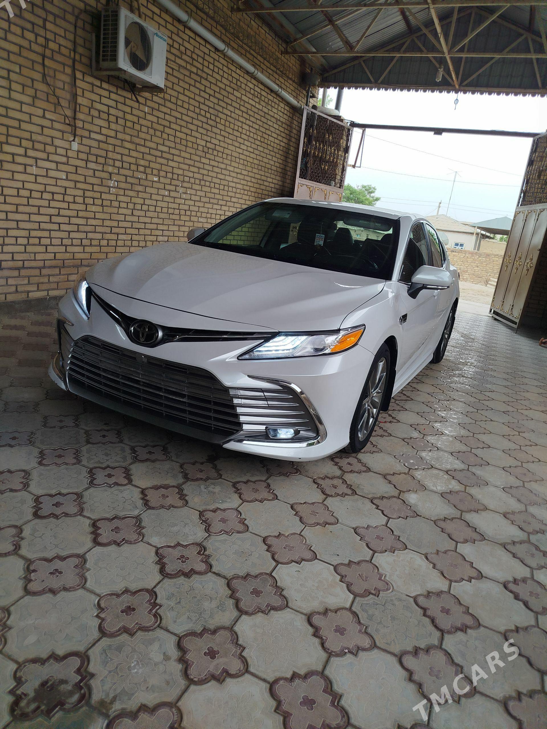 Toyota Camry 2023 - 330 000 TMT - Murgap - img 1