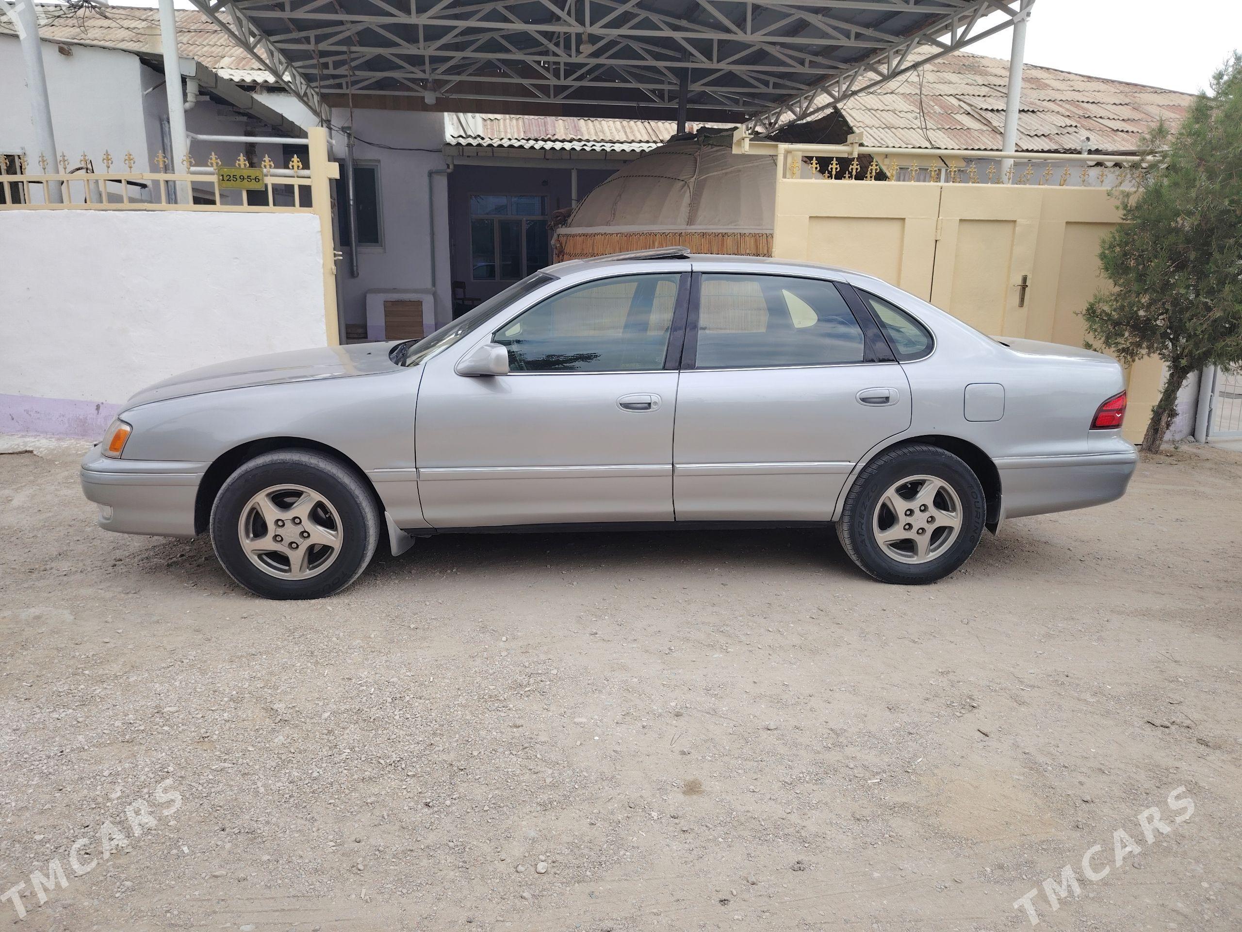 Toyota Avalon 1998 - 158 000 TMT - Балканабат - img 1