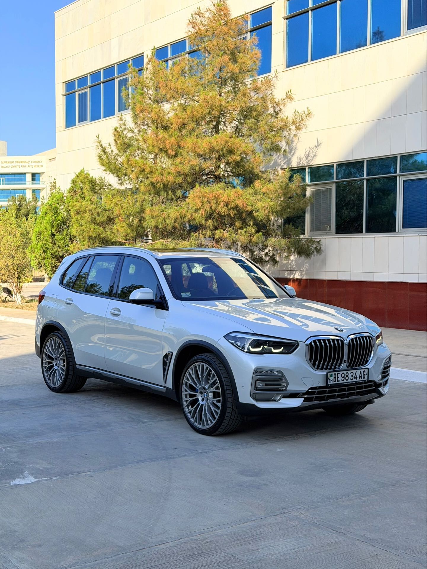 BMW X5 M 2021 - 1 100 000 TMT - Ашхабад - img 1