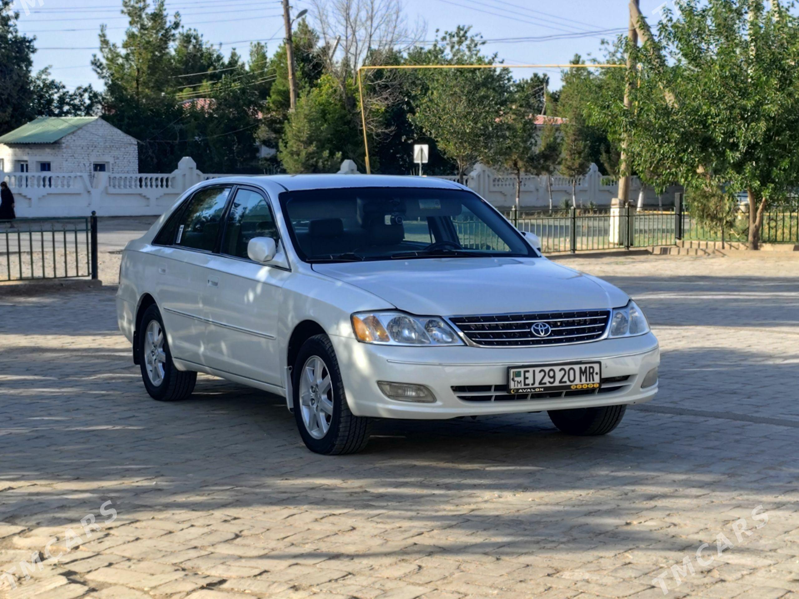 Toyota Avalon 2001 - 220 000 TMT - Мары - img 1