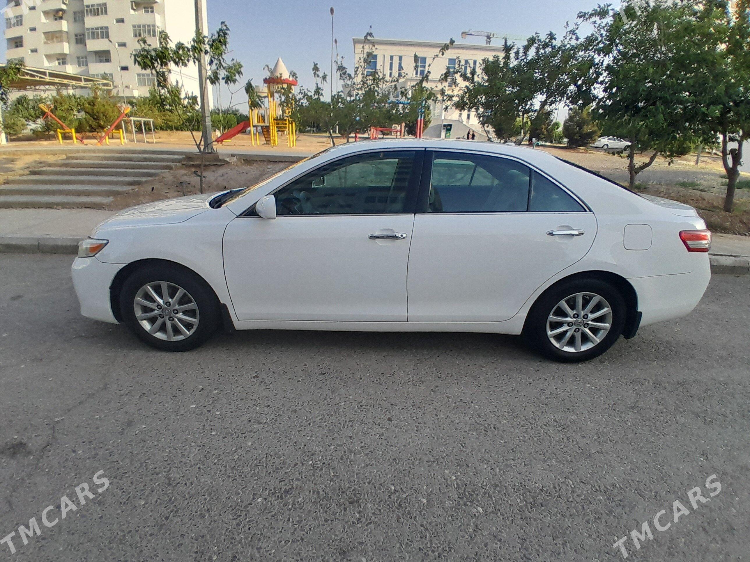 Toyota Camry 2010 - 225 000 TMT - Мир 8 - img 1