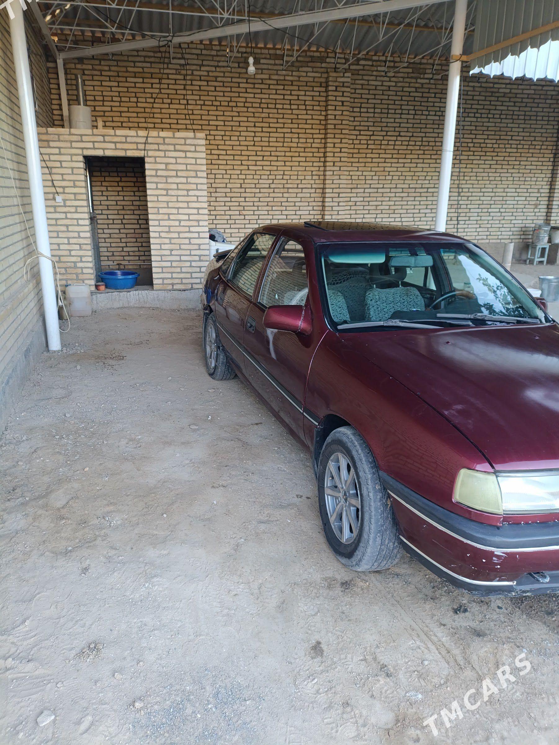 Opel Vectra 1992 - 30 000 TMT - Туркменгала - img 1