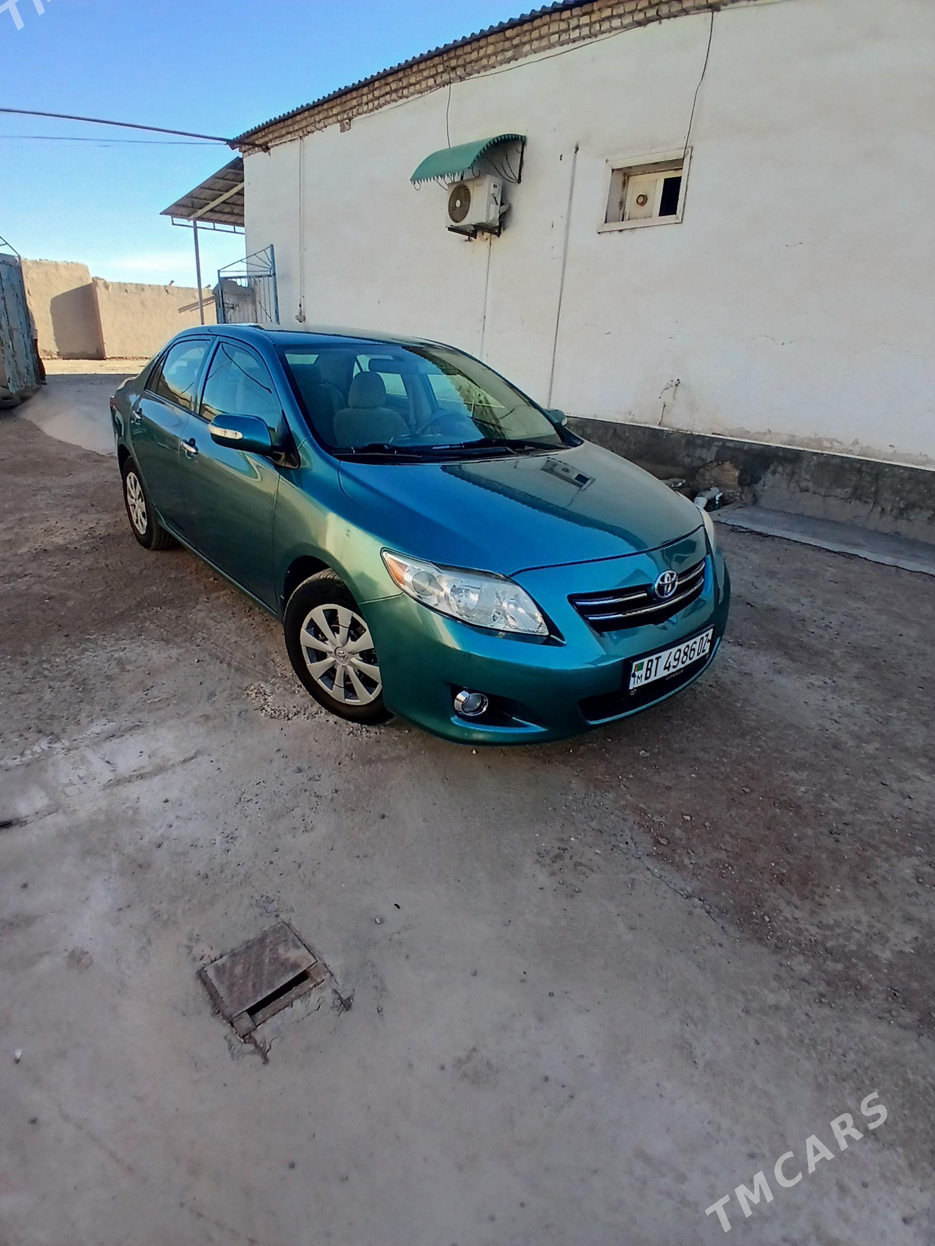 Toyota Corolla 2010 - 150 000 TMT - Гурбансолтан Едже - img 1