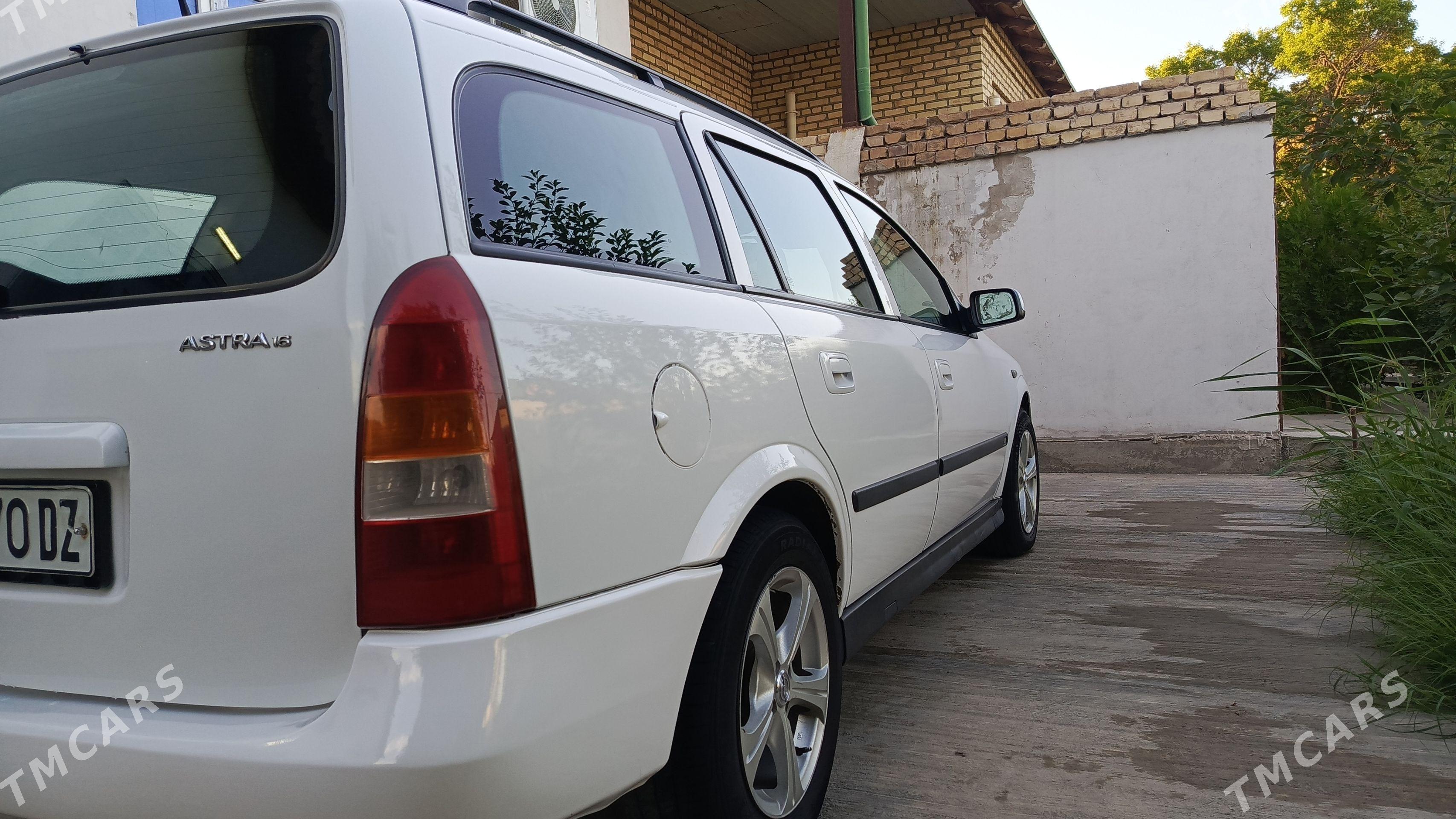 Opel Astra 2003 - 98 000 TMT - Дашогуз - img 1