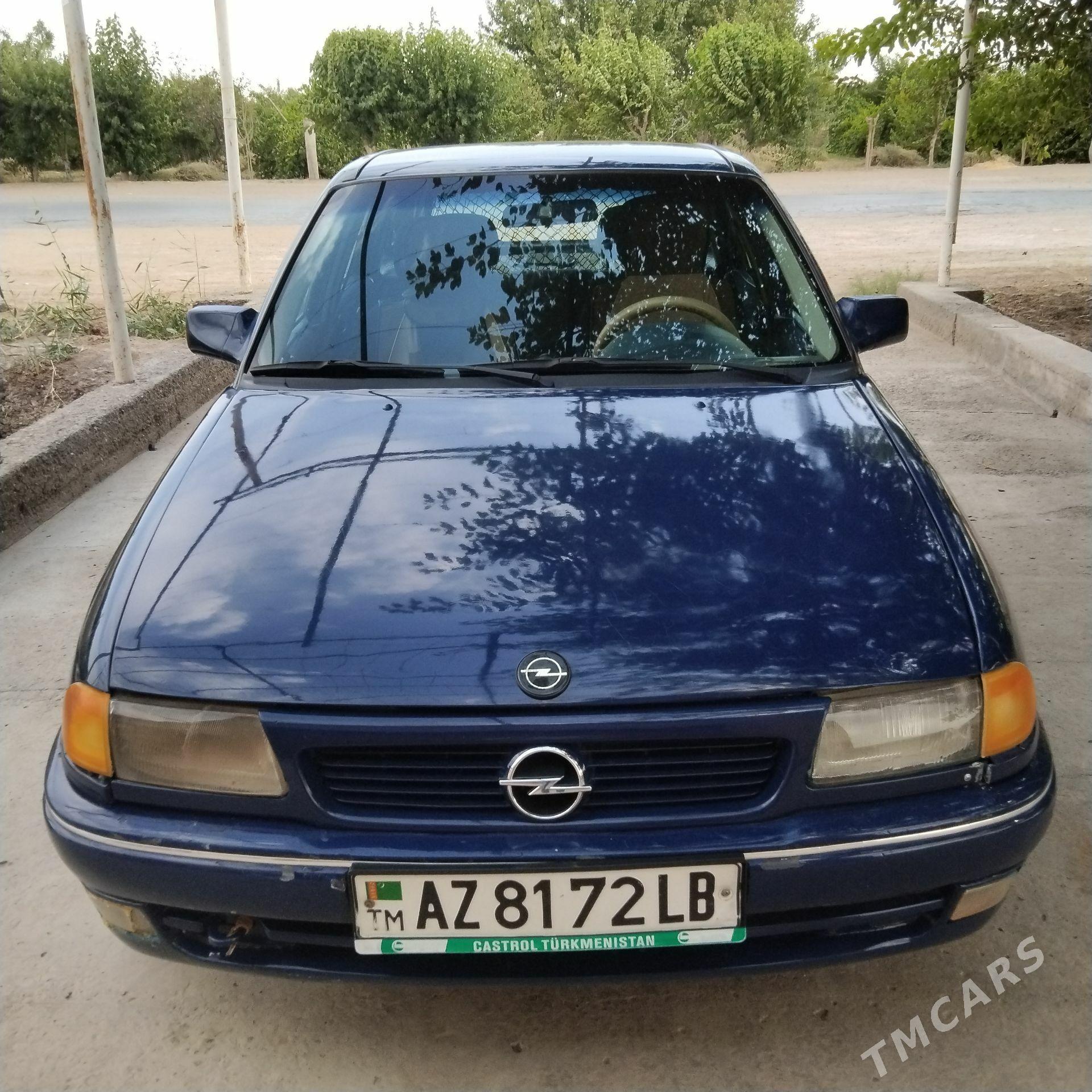 Opel Astra 1992 - 35 000 TMT - Чарджоу - img 1