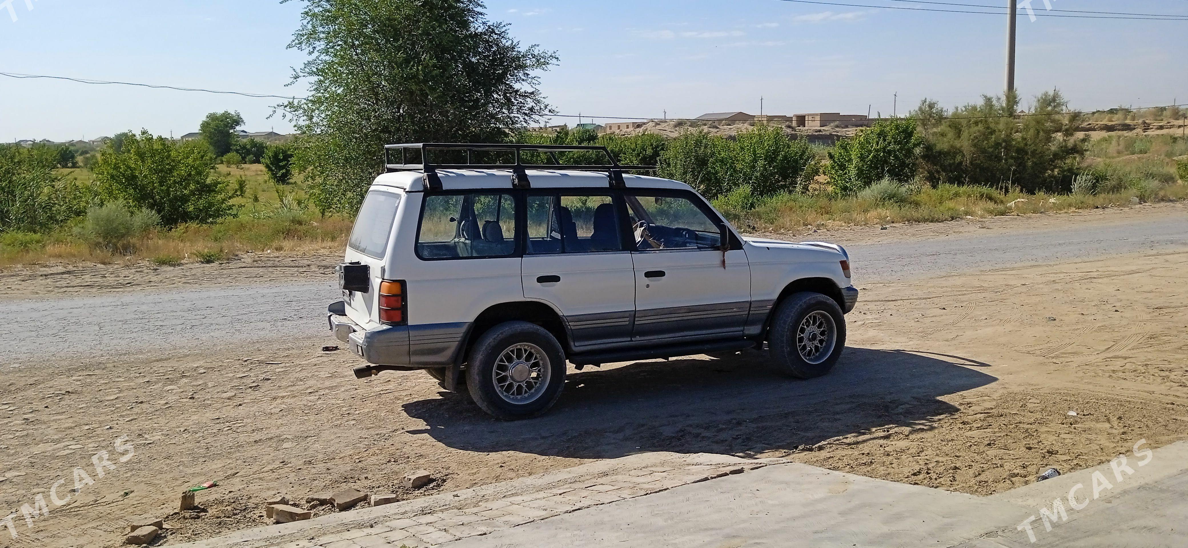 Mitsubishi Montero 1995 - 80 000 TMT - Saýat - img 1