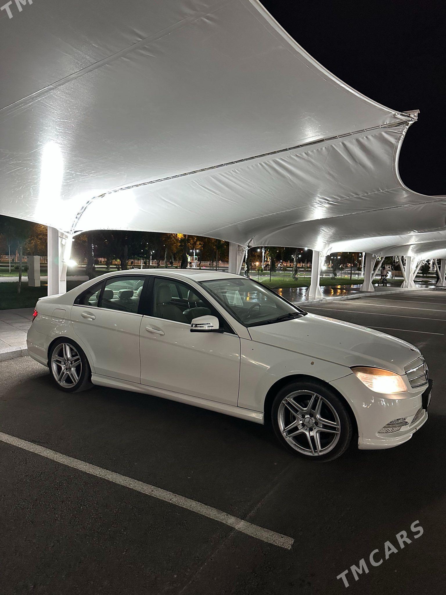 Mercedes-Benz C300 2010 - 220 000 TMT - Aşgabat - img 1