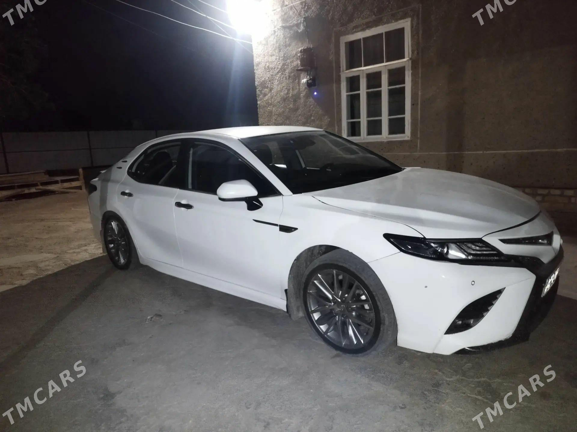 Toyota Camry 2020 - 250 000 TMT - Aşgabat - img 1