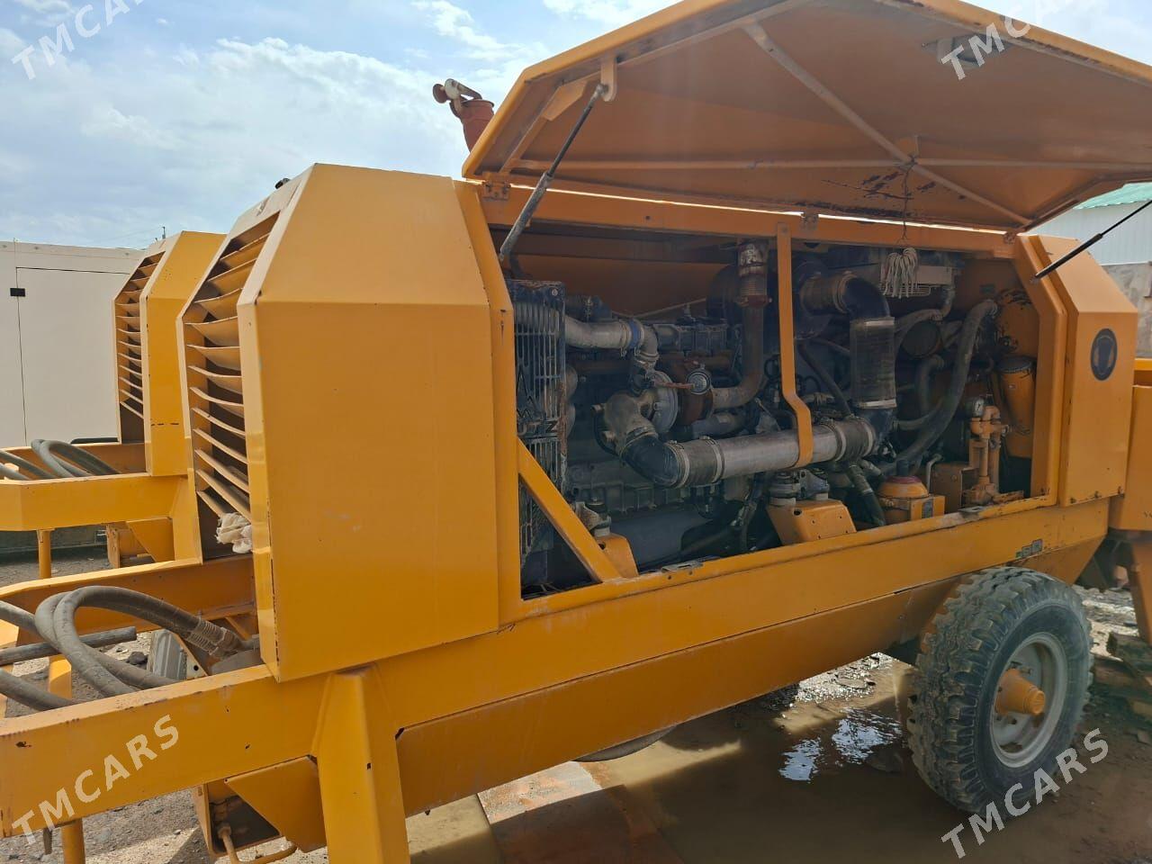 Zoomlion ZCC3500V 2015 - 800 000 TMT - Ашхабад - img 1