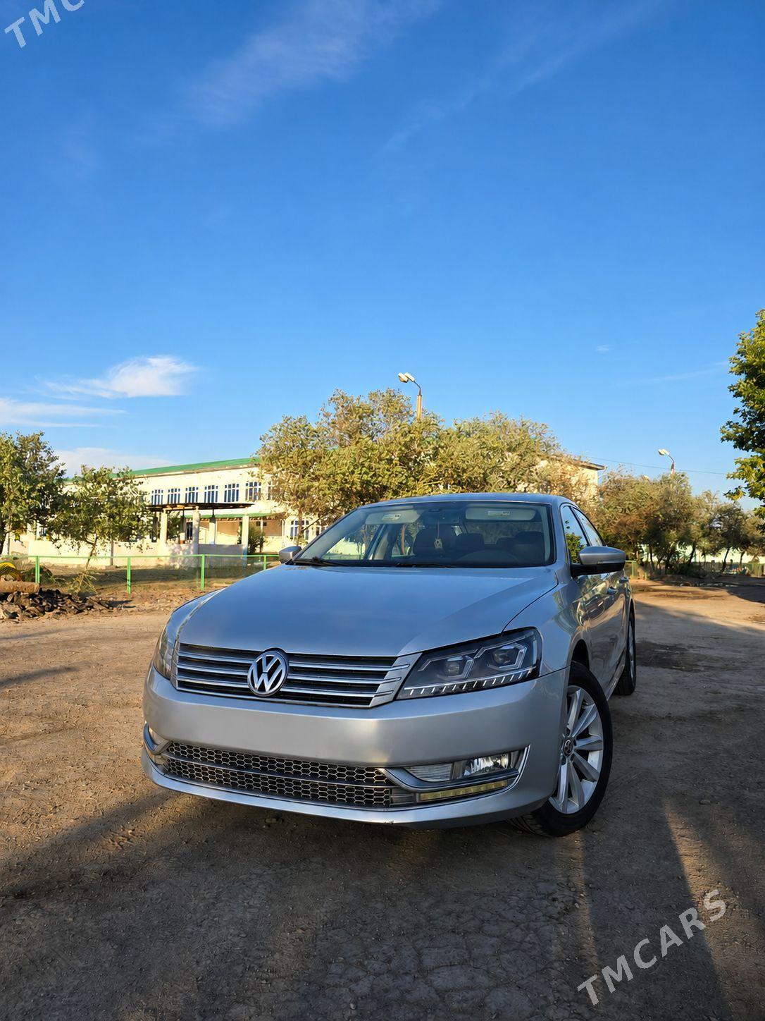 Volkswagen Passat 2012 - 200 000 TMT - Дашогуз - img 1
